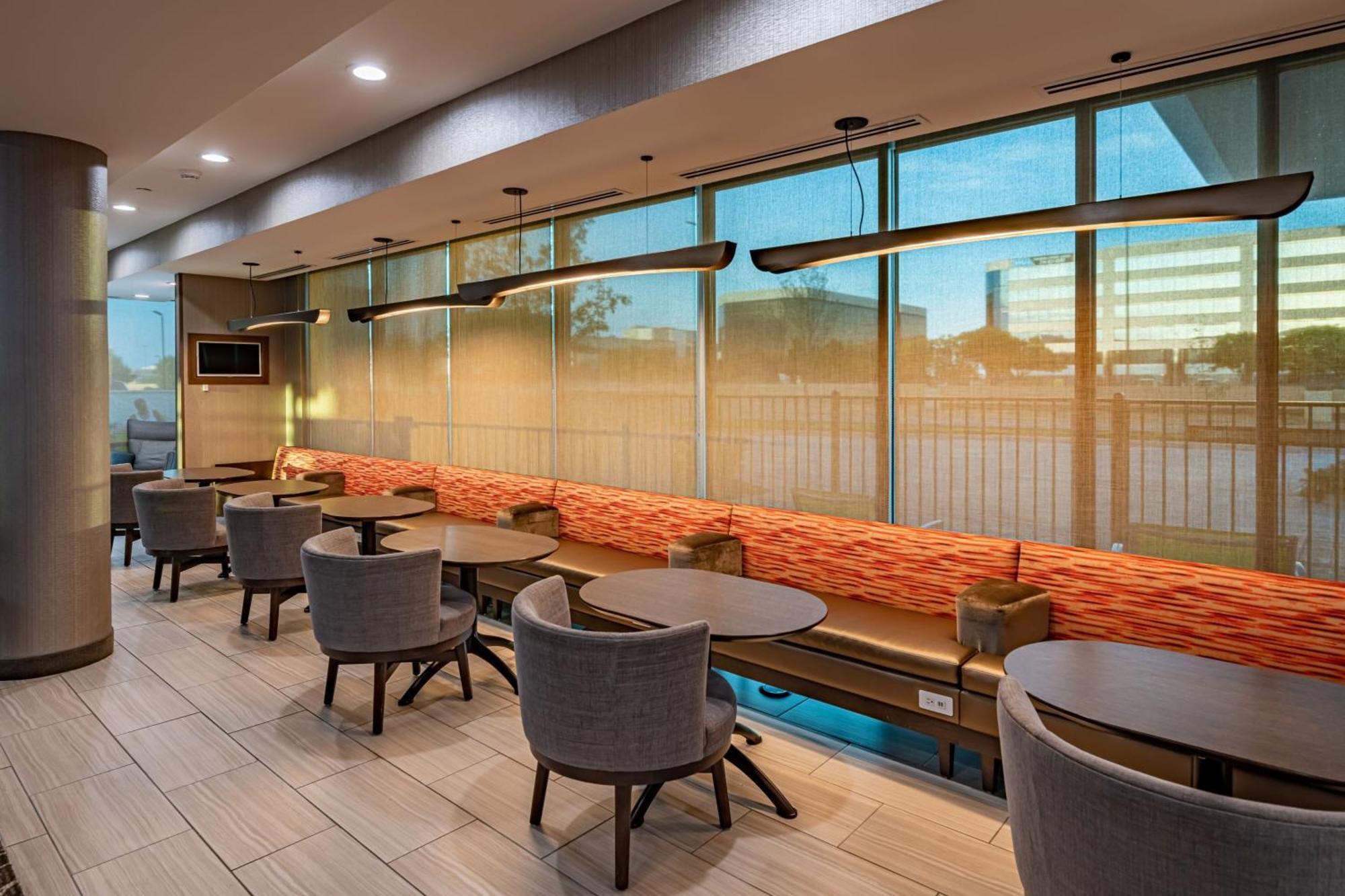 Springhill Expressway Hotel Dallas