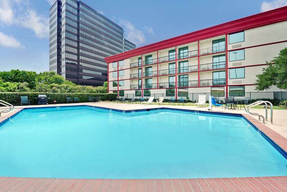 Clarion Park 4*