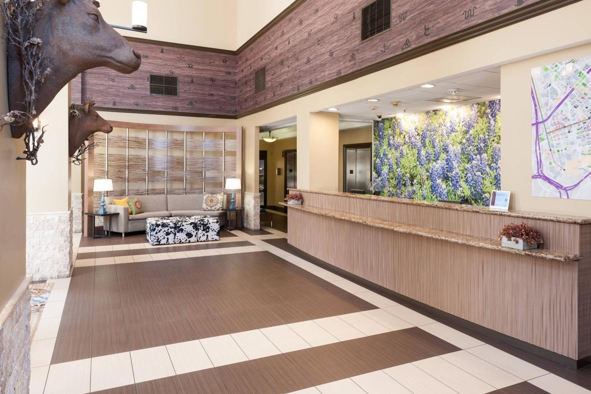 Springhill By Marriott Downtown / West End Hotel