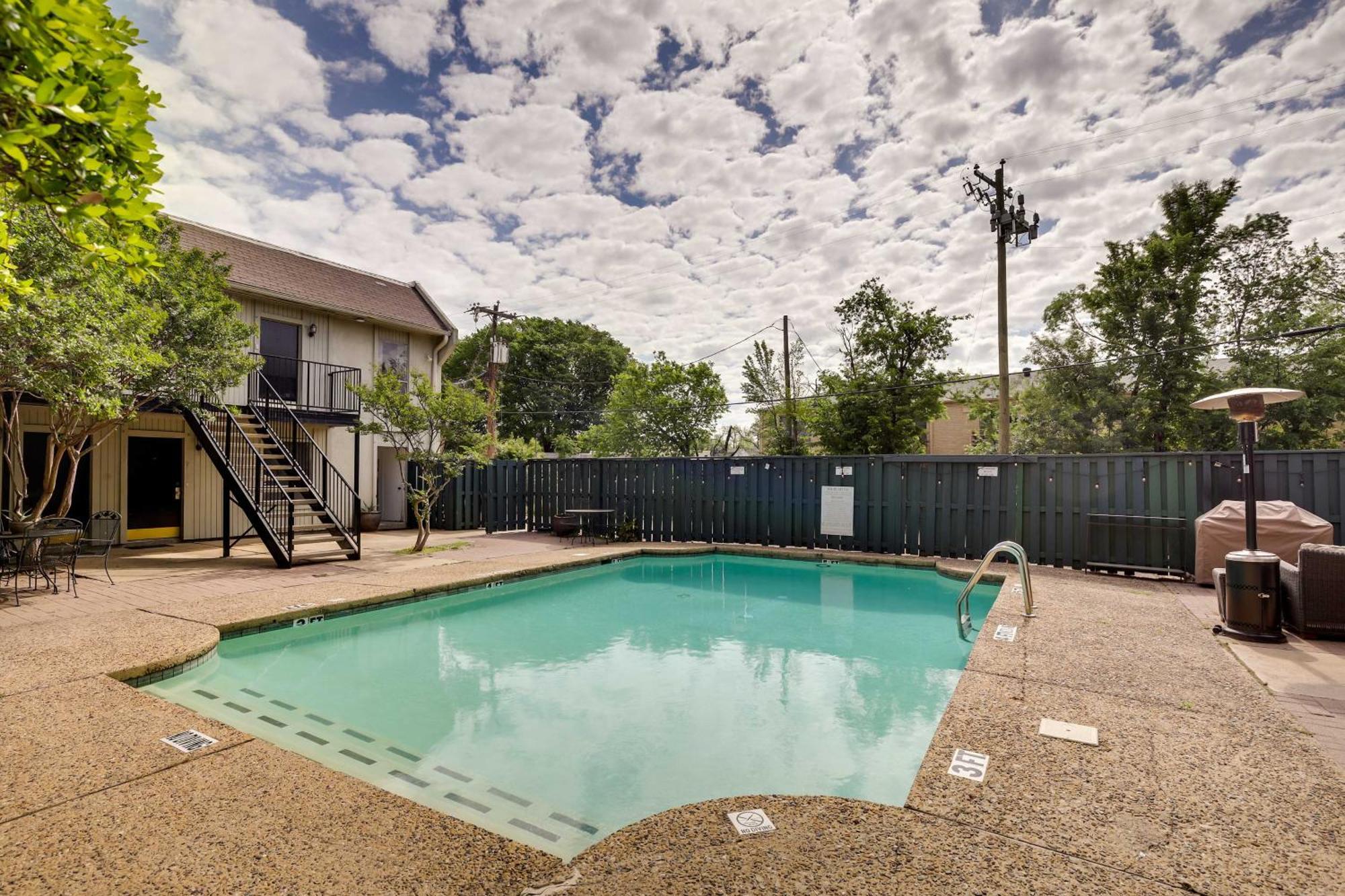 Apartment With Pool Access About 4 Mi To Downtown! Dallas