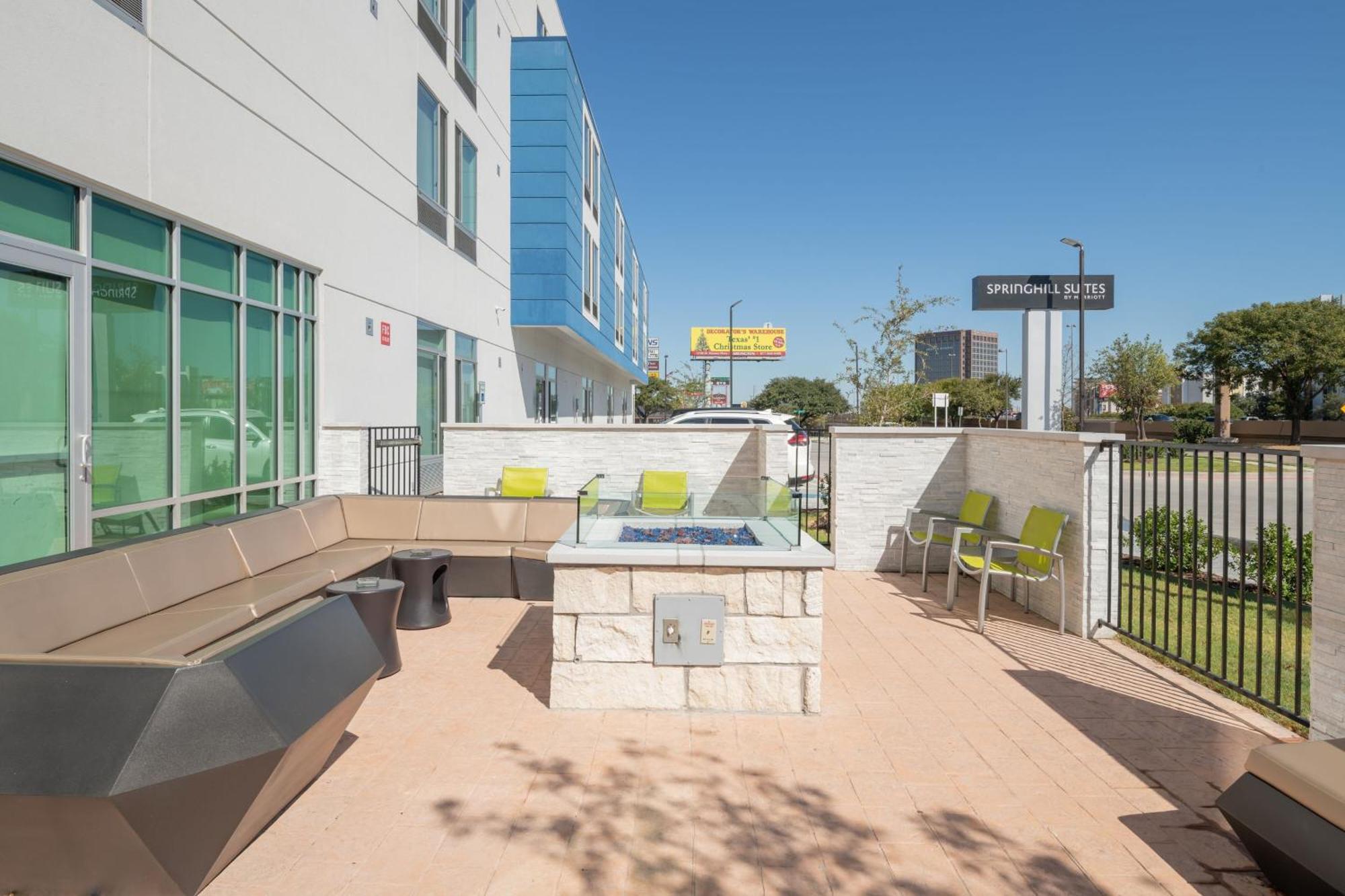 Springhill Expressway Hotel Dallas