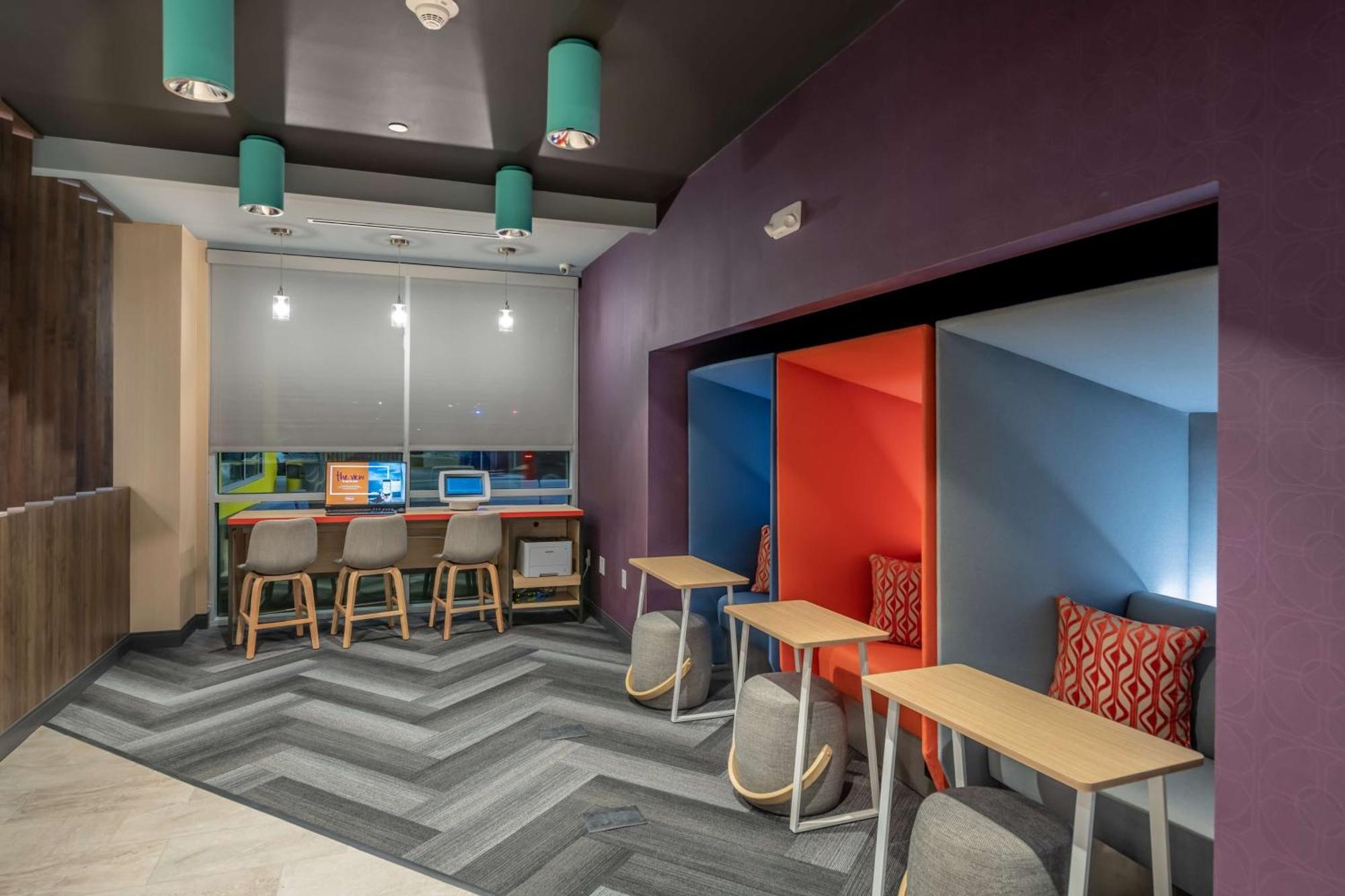 Hotel Tru By Hilton Market Center 3*