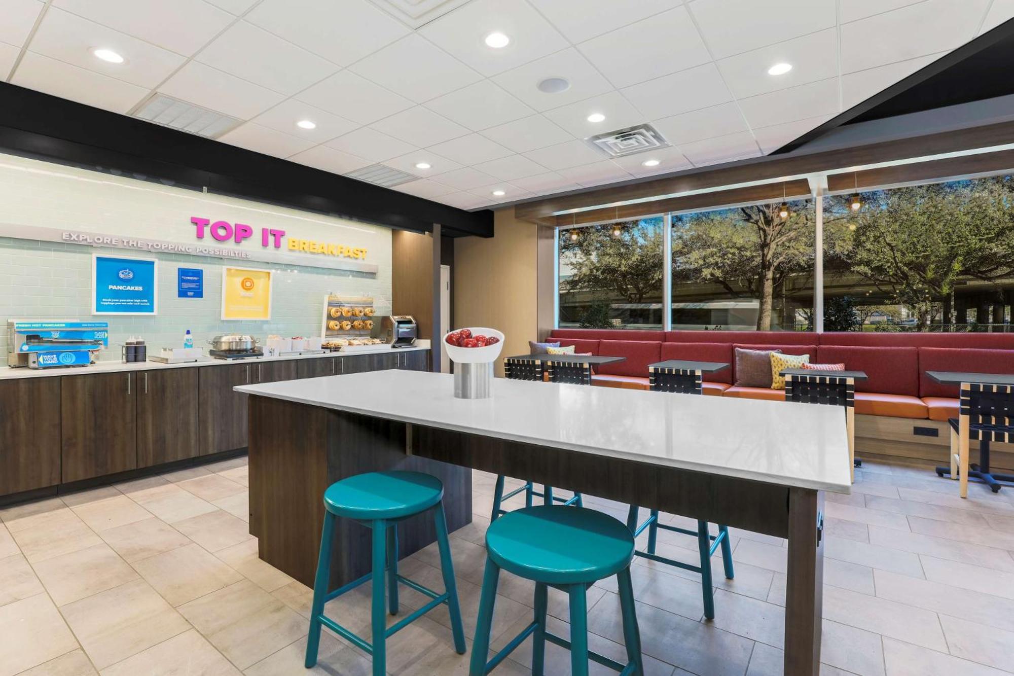 Tru By Hilton Market Center 3*