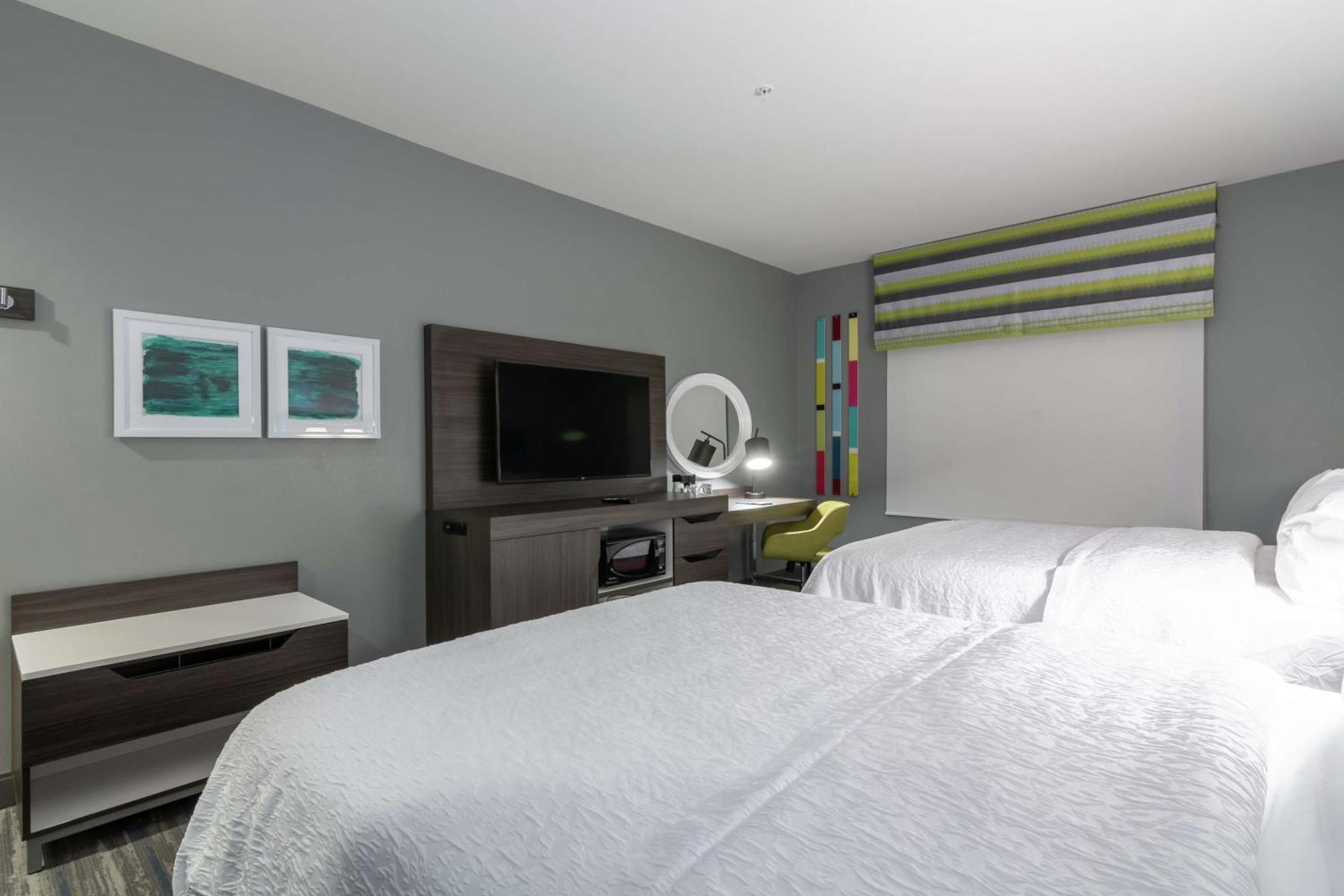 Hampton & East Hotel 3*