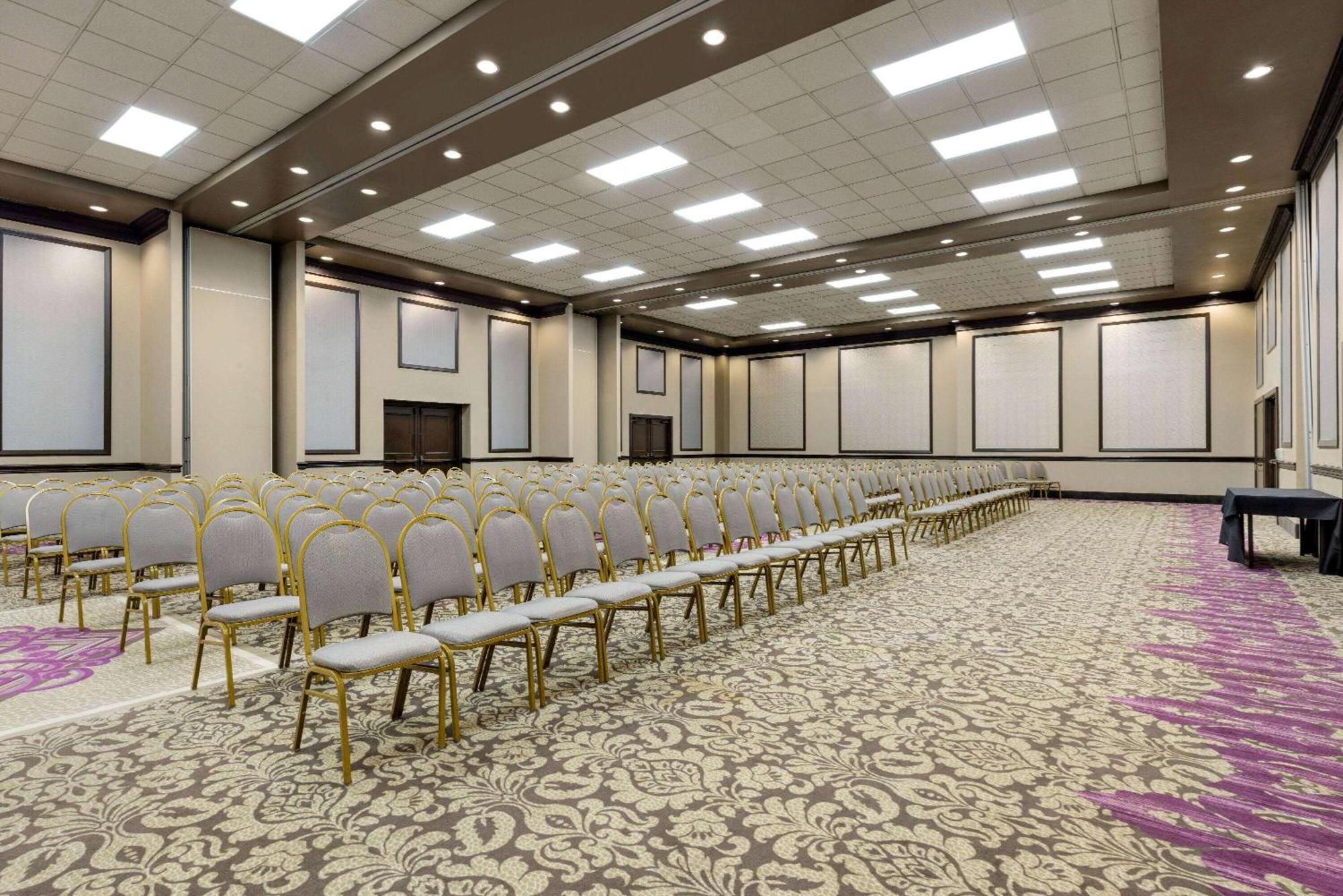 Hotel Iban Hotel, Trademark Collection By Wyndham Dallas