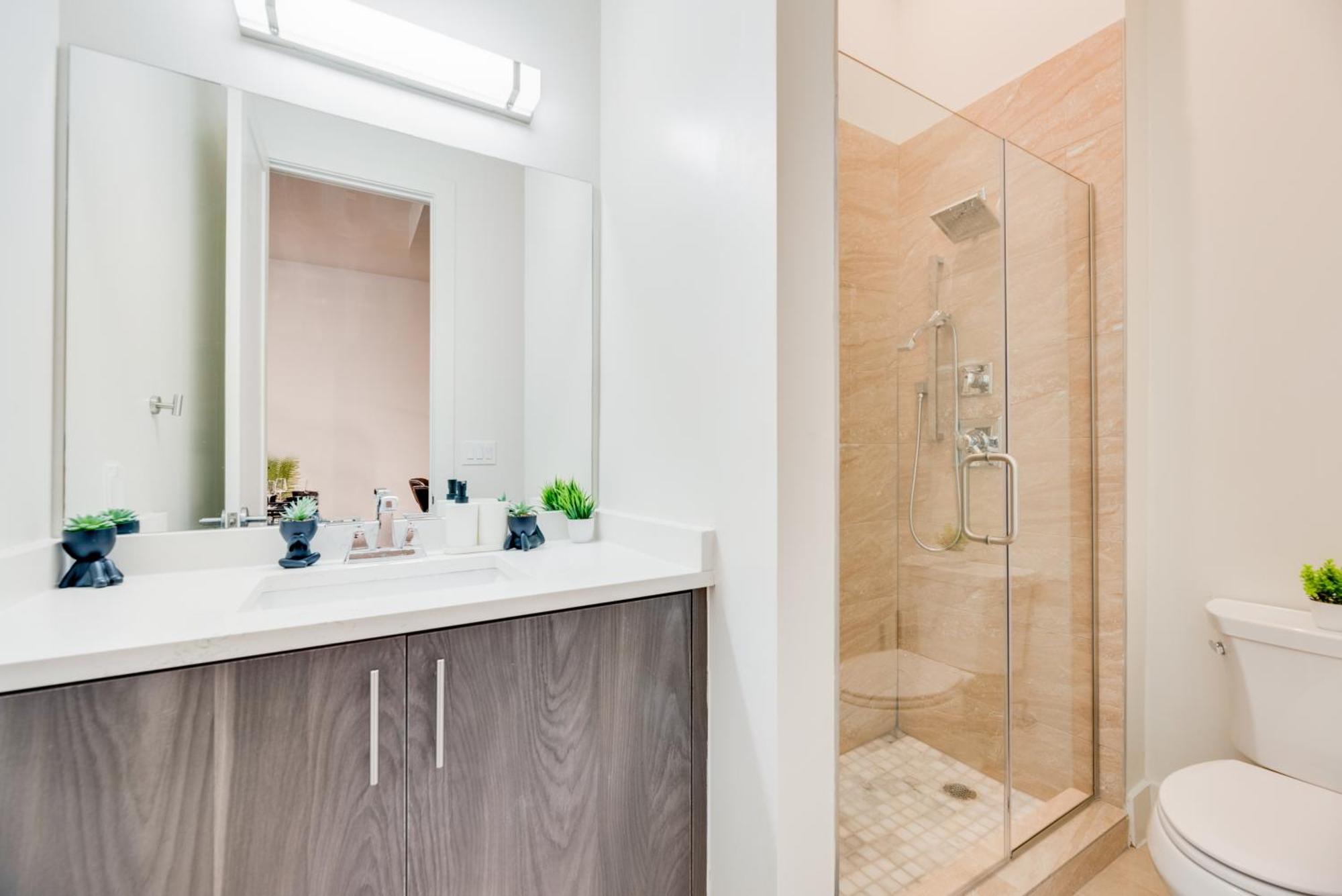 Apartamento Snazzy Loft Style 2br I Gym I Parking I Workspace Dallas