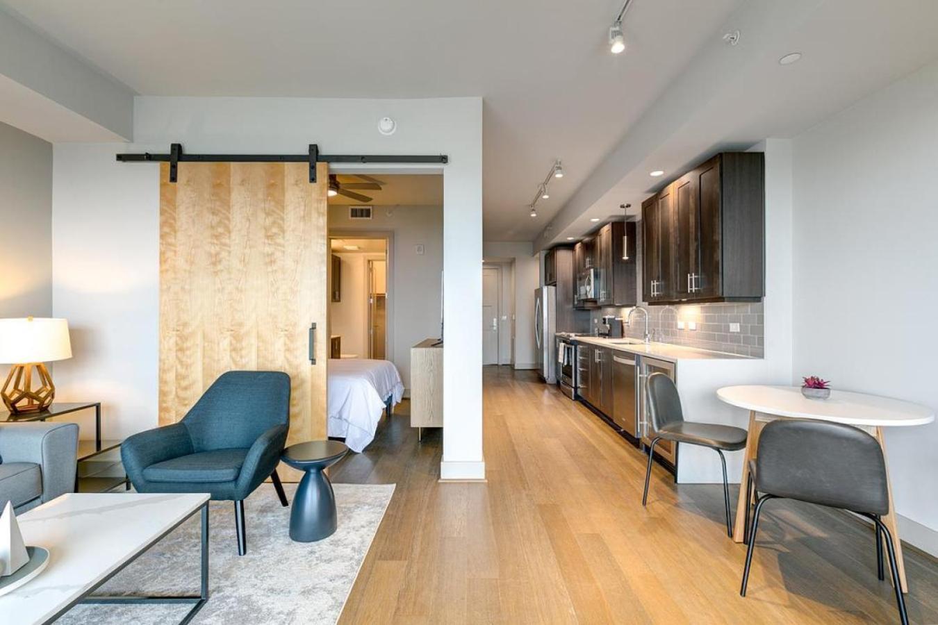 Landing - Modern With Amazing Amenities Apartment *