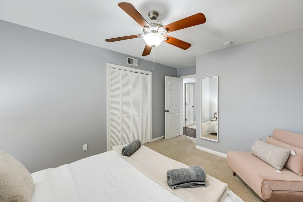 Fantastic Luxury 5 Bedroom With Hot-tub Close To Downtown Holiday home *