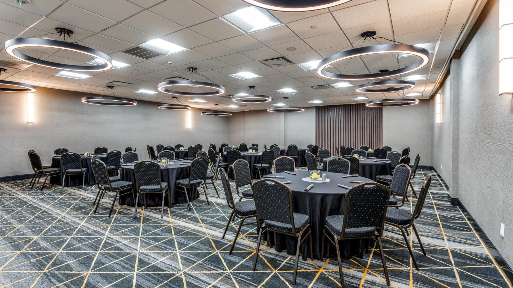 Hotel Staybridge Market Ctr Field, An Ihg