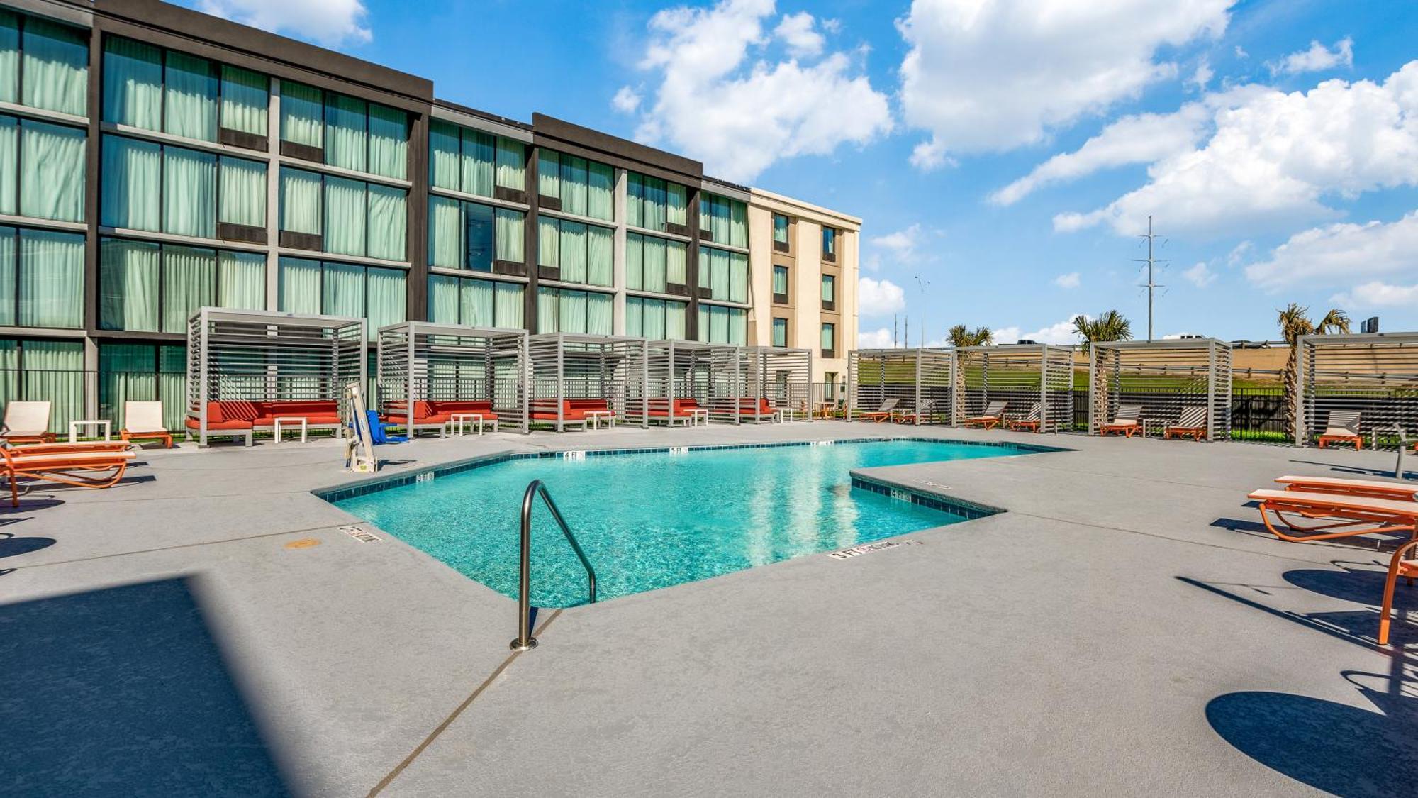 Staybridge Market Ctr Field, An Ihg Dallas