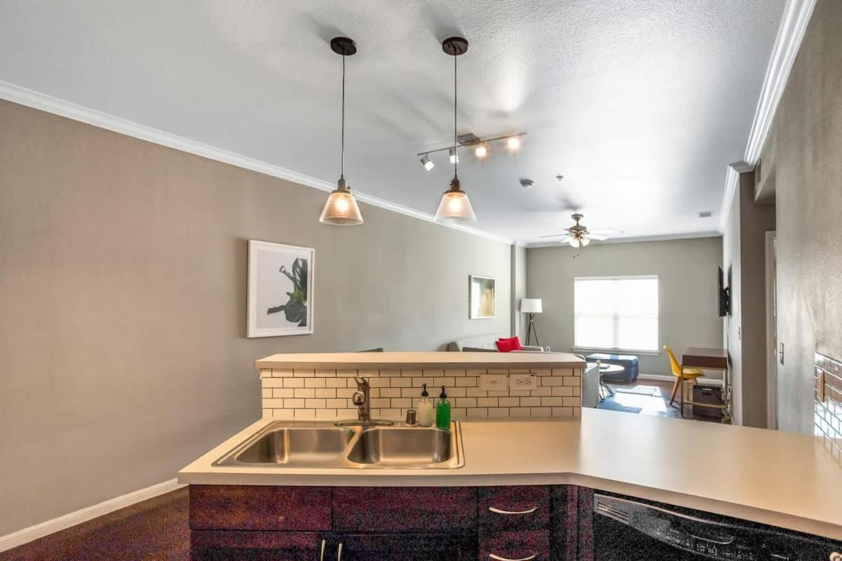 Charming 1bd In Trendy West End Neighborhood Apartment Dallas