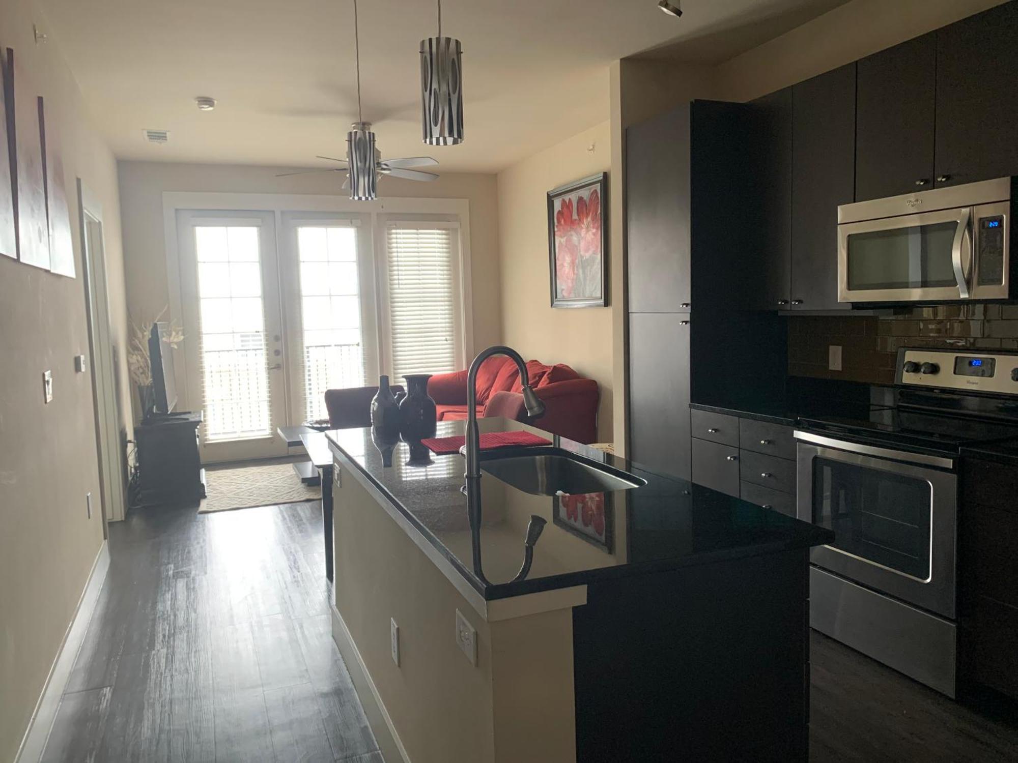 Your 1br And Lr Away From *