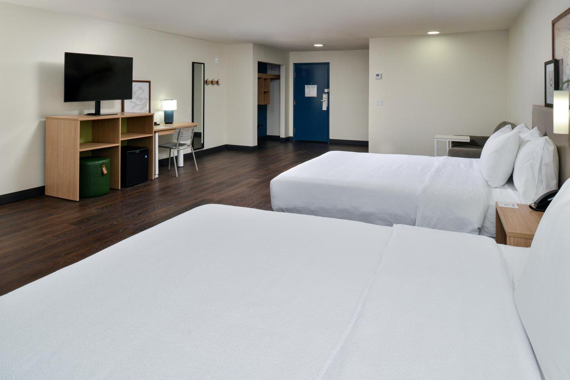 Hotel Spark By Hilton Market Center Dallas
