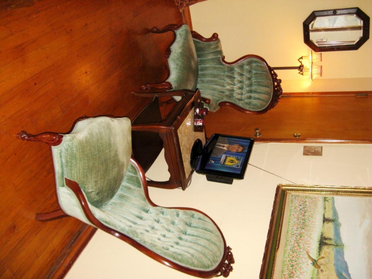 Bed & Breakfast Alla's Historical Bed And Breakfast, Spa And Cabana 3*