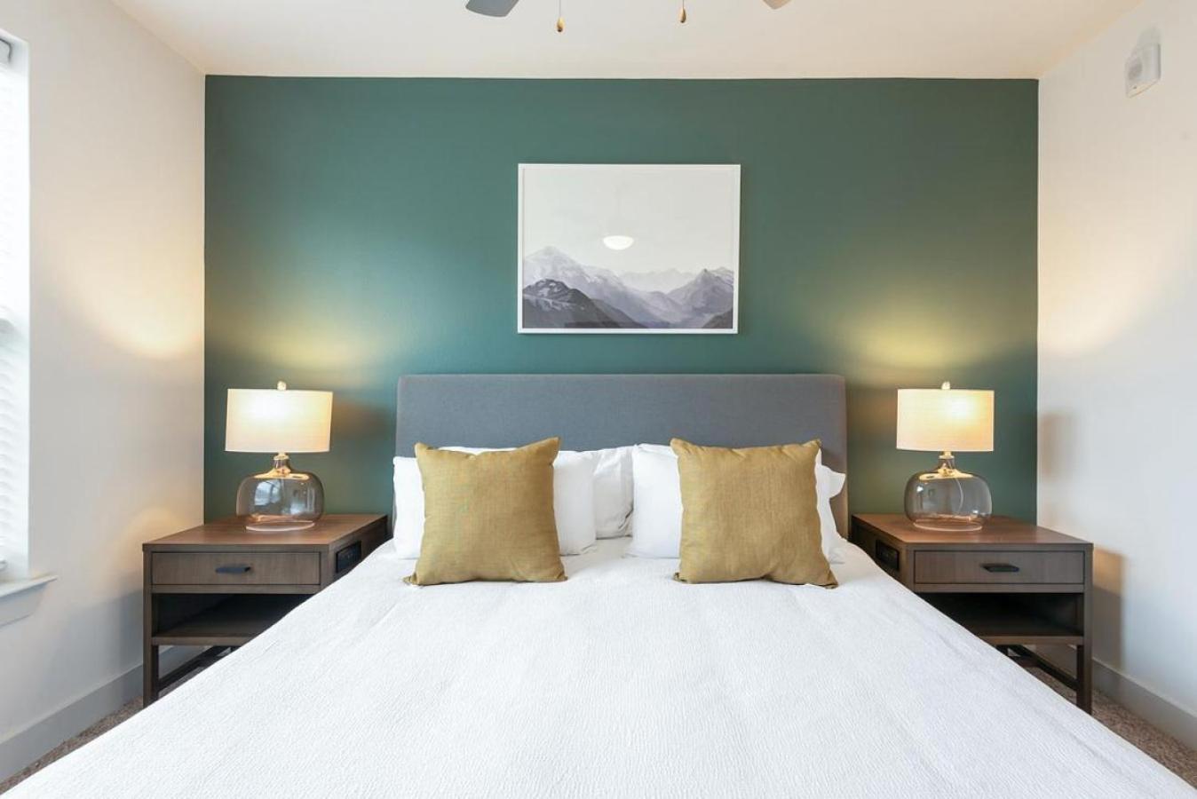 Apartment Landing At The At Midtown - 1 Bedroom In Northeast