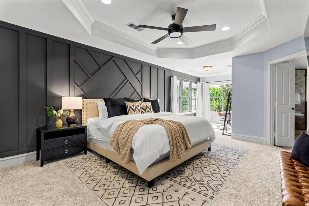 Luxury 4br With Game And Fire Pit Dallas