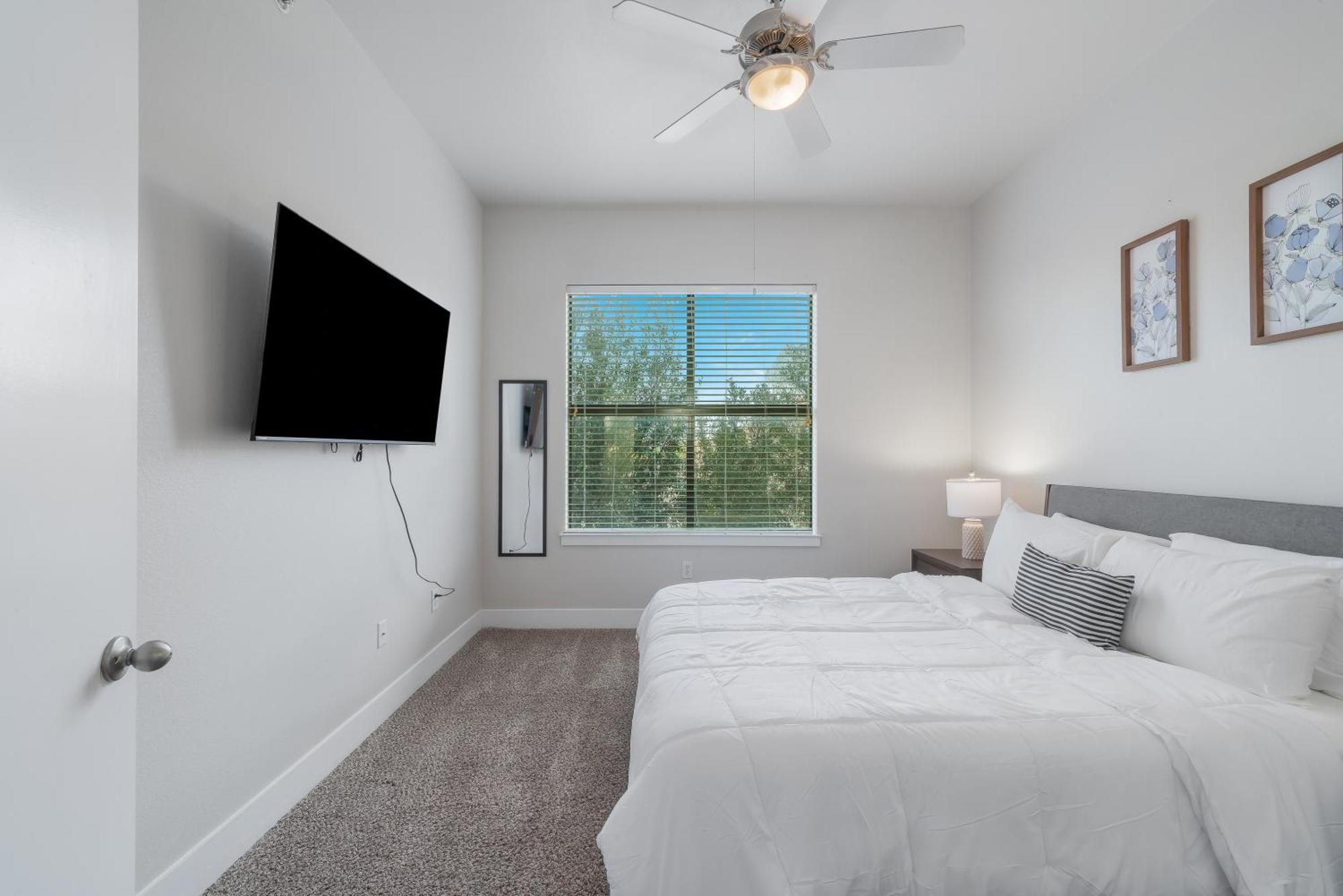 Apartment Cs 2428 Modern Suite, Pool, Gym, Parking *