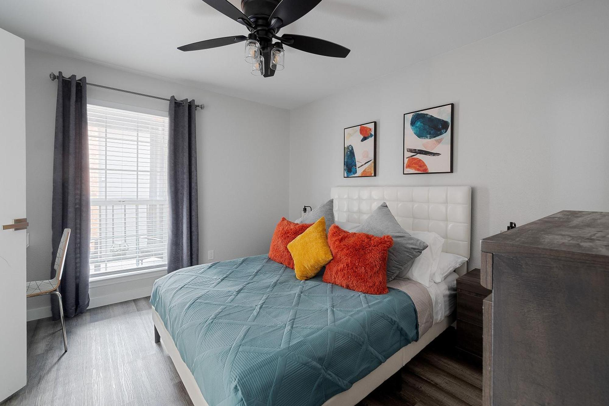Newly Remodeled, Modern And Cozy
