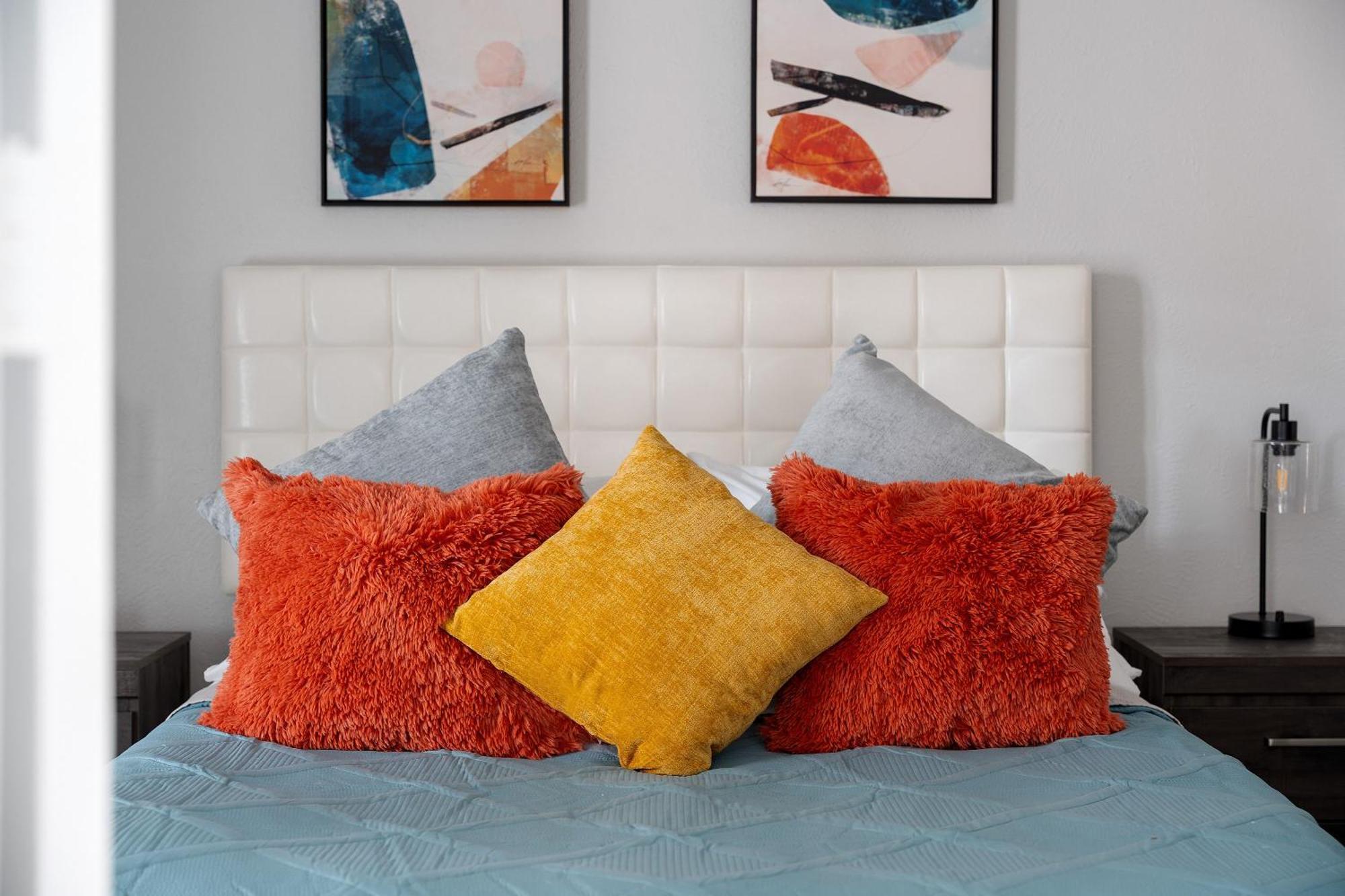 Apartment Newly Remodeled, Modern And Cozy Dallas