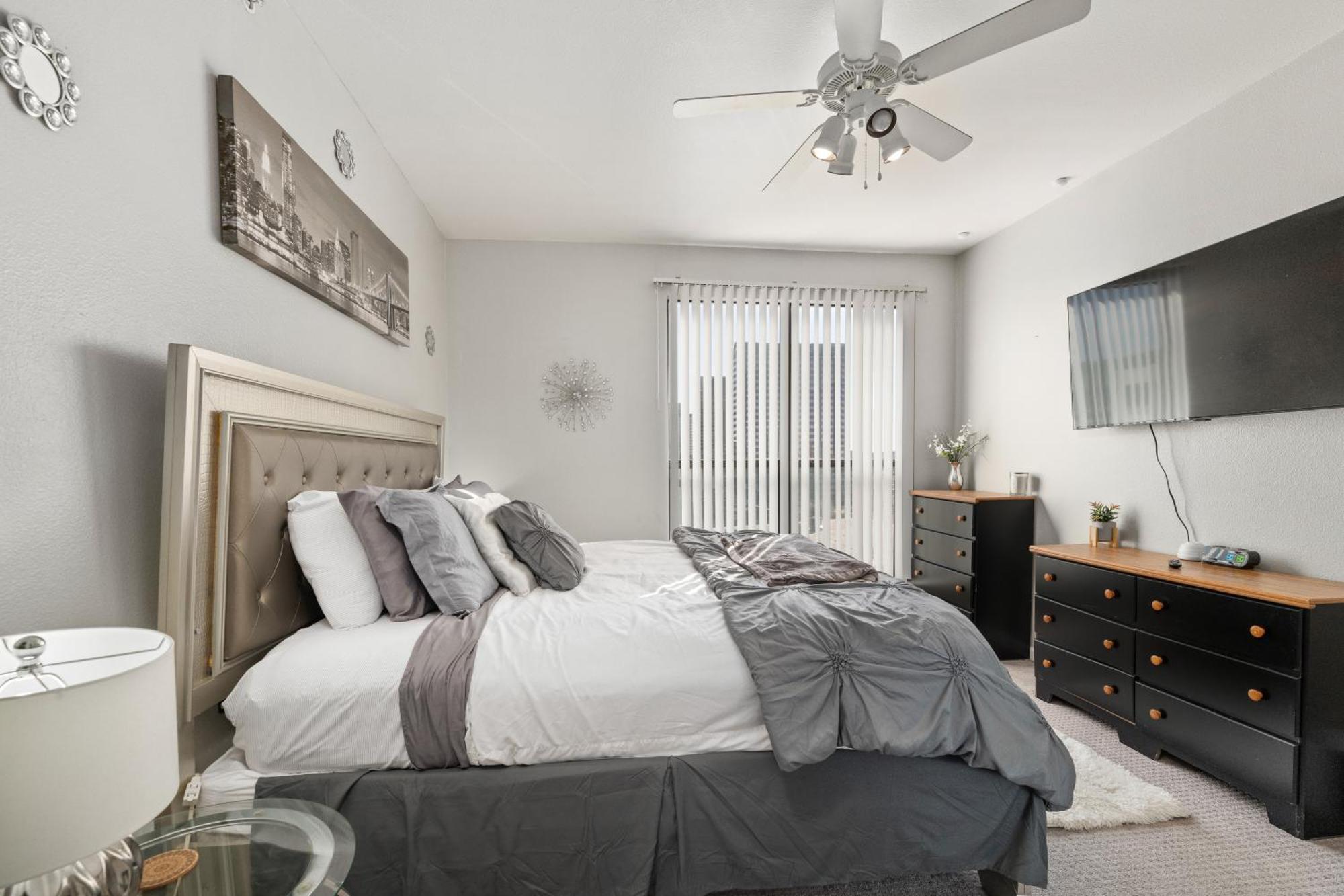 Relaxstay - Private Spacious 1br Near Galleria * Dallas