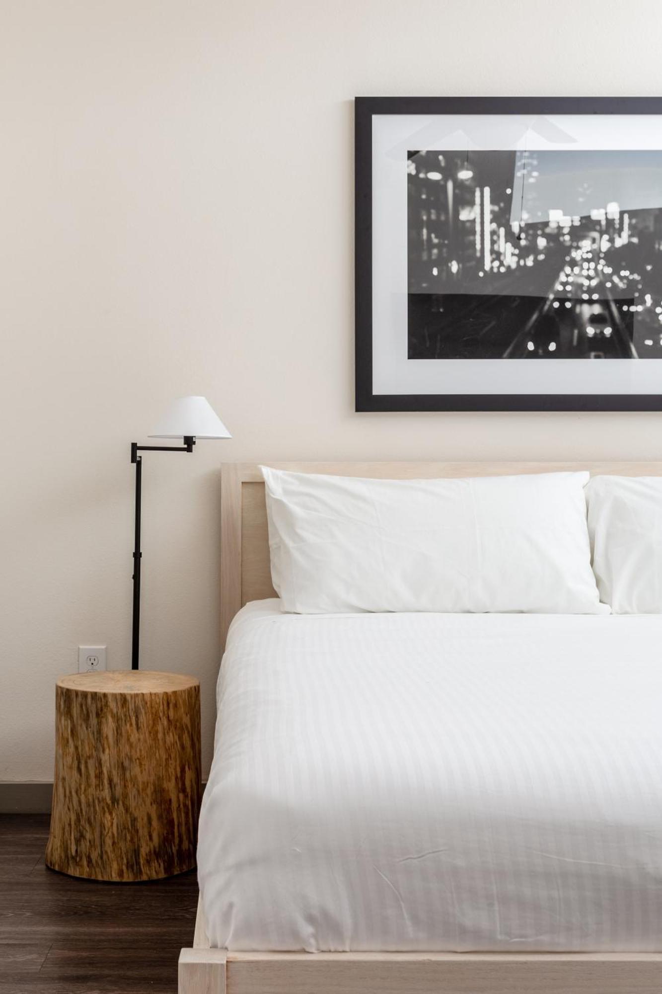 Kasa Field-medical District Aparthotel 4*