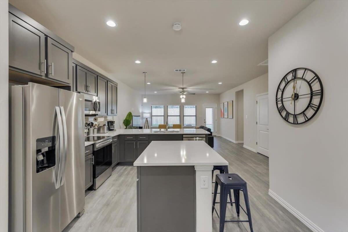 Your Vibrant Getaway Holiday home Dallas