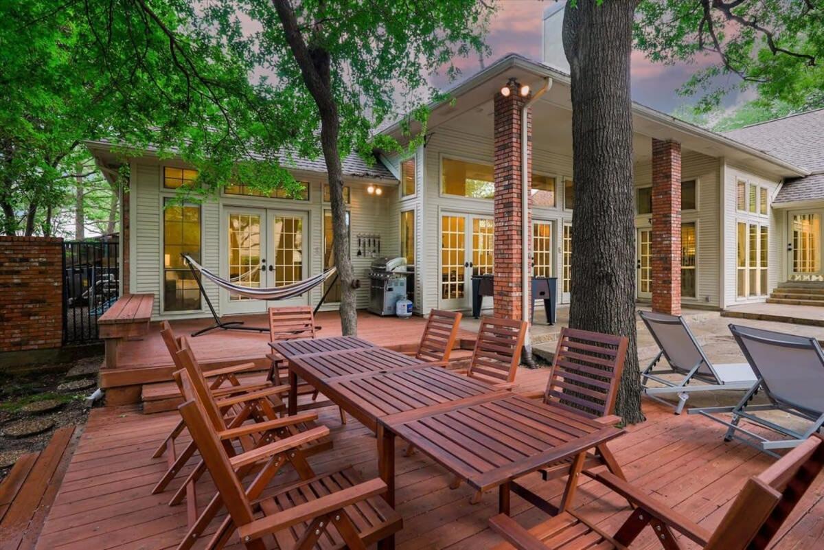 Gem 5 Bedrooms With Pool Game Holiday home *