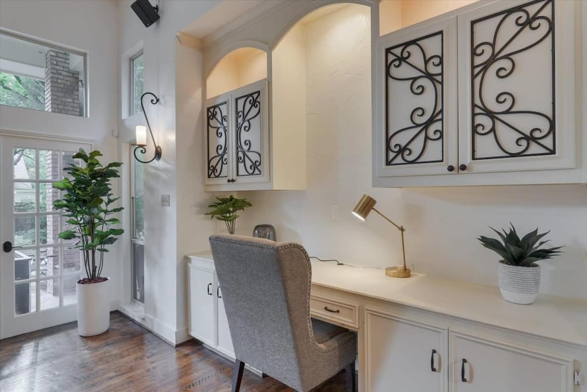 Gem 5 Bedrooms With Pool Game * Dallas