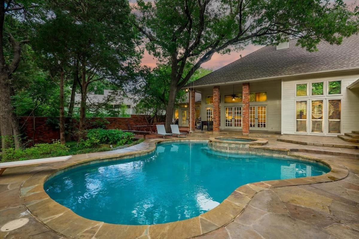 Gem 5 Bedrooms With Pool Game * Dallas