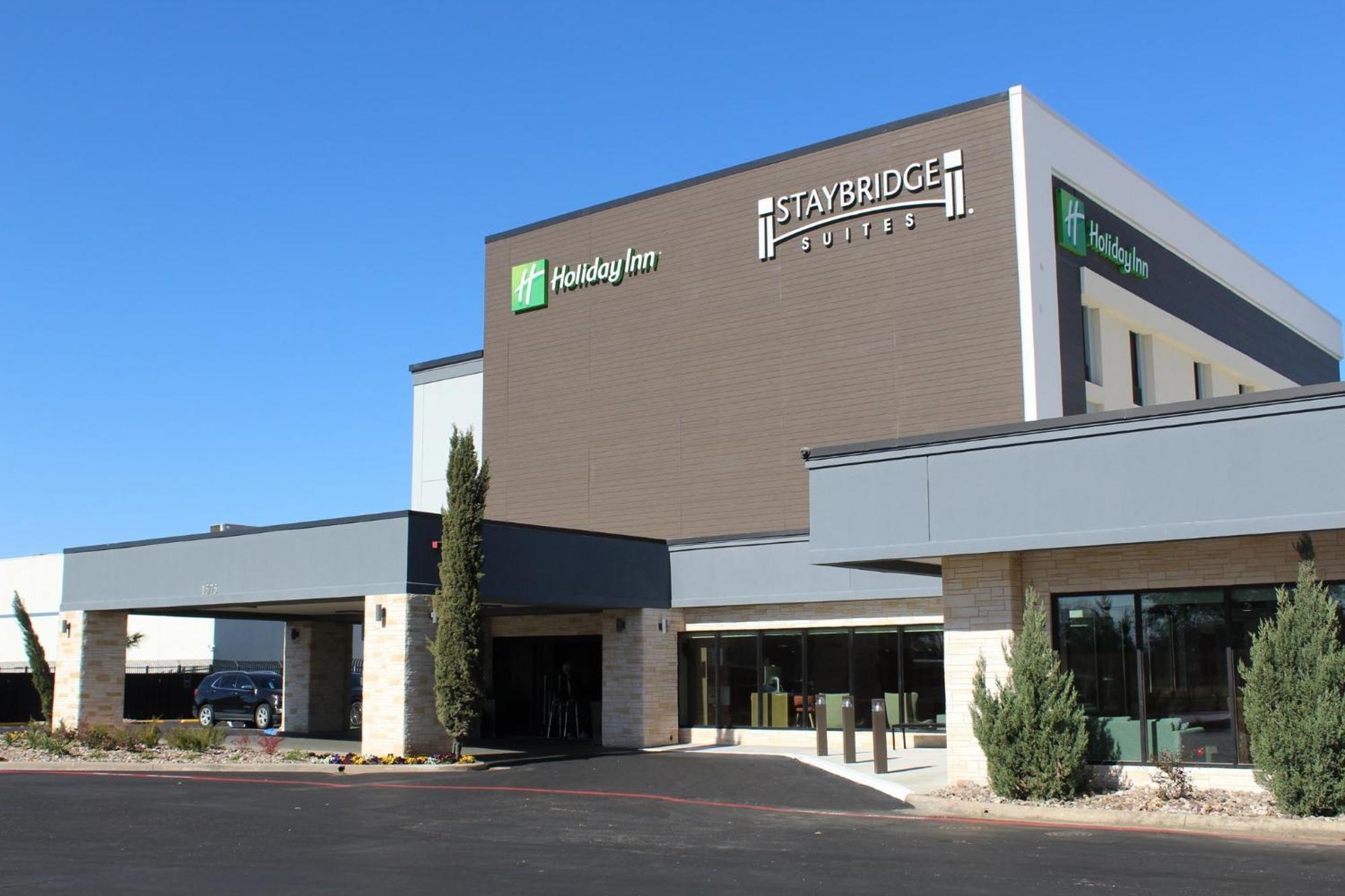 Hotel Staybridge Market Ctr Field, An Ihg 3*