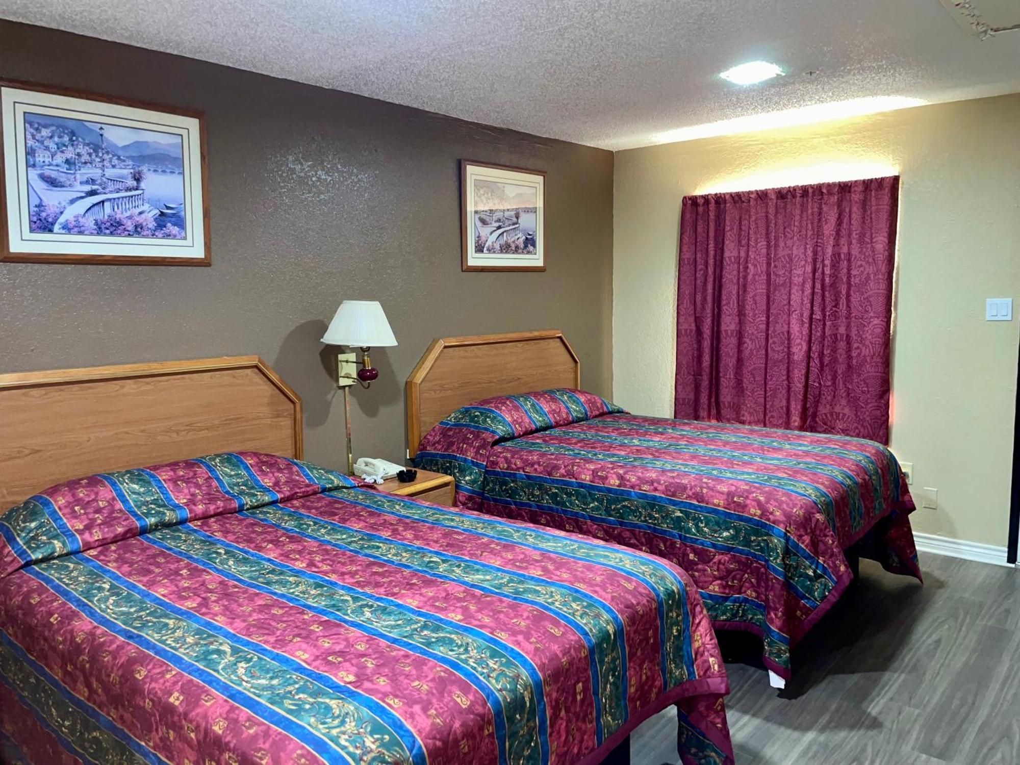 Ankur Motel