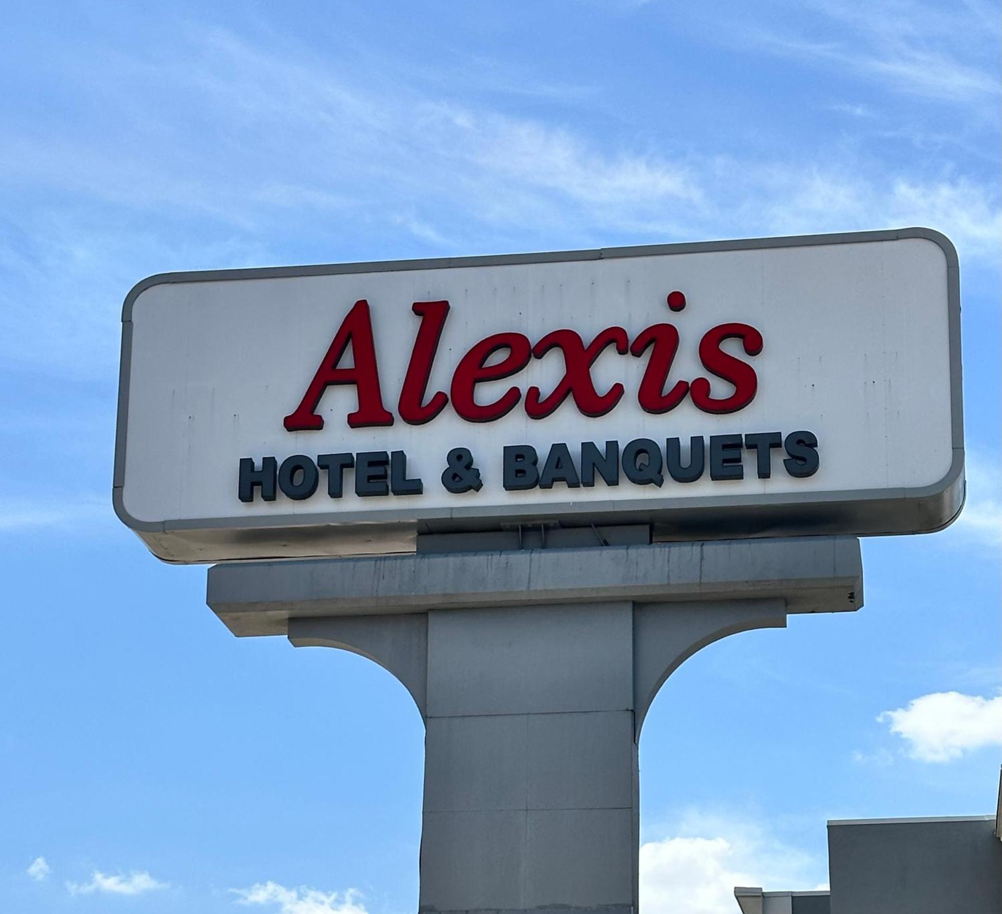 Alexis & Banquets Park Galleria Dallas