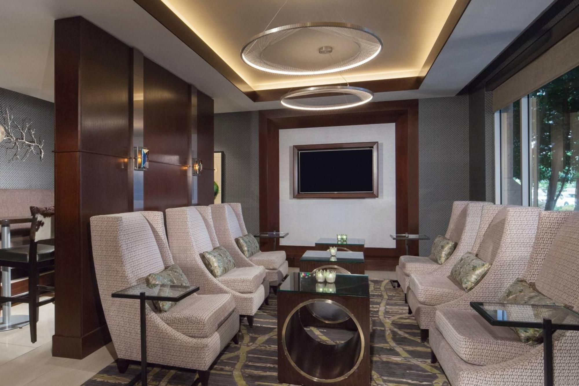Marriott Medical/market Center 4*