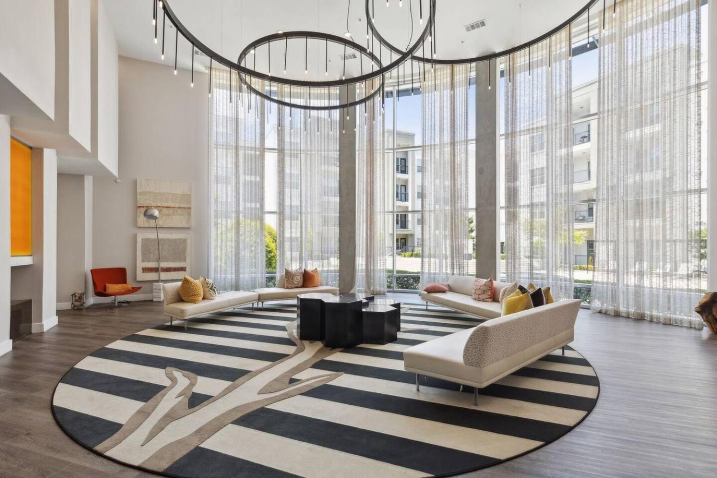 The Oasis Apartment Dallas