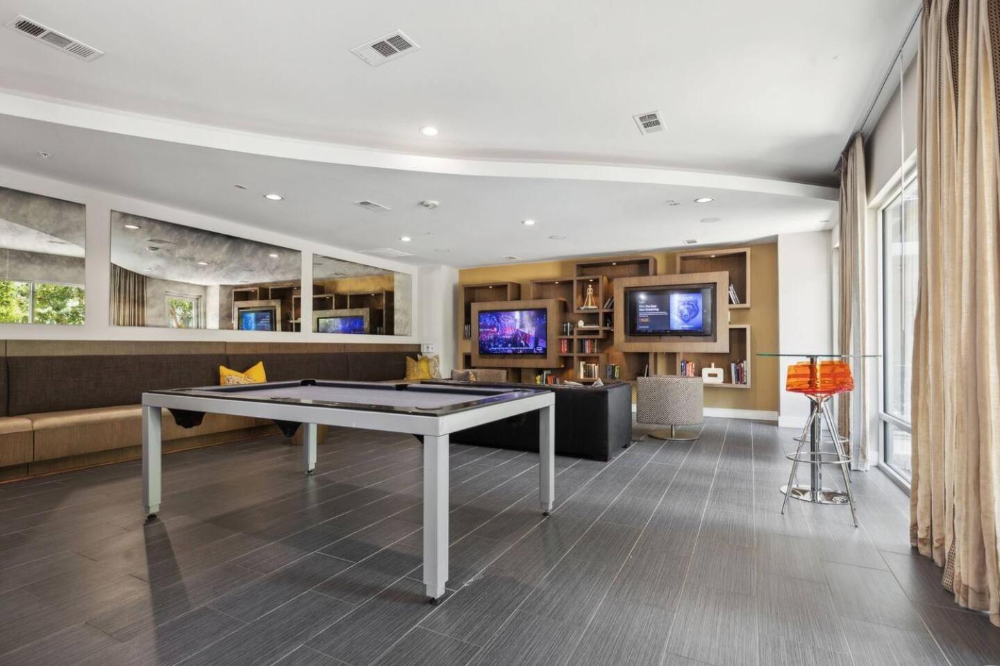 The Oasis Apartment Dallas