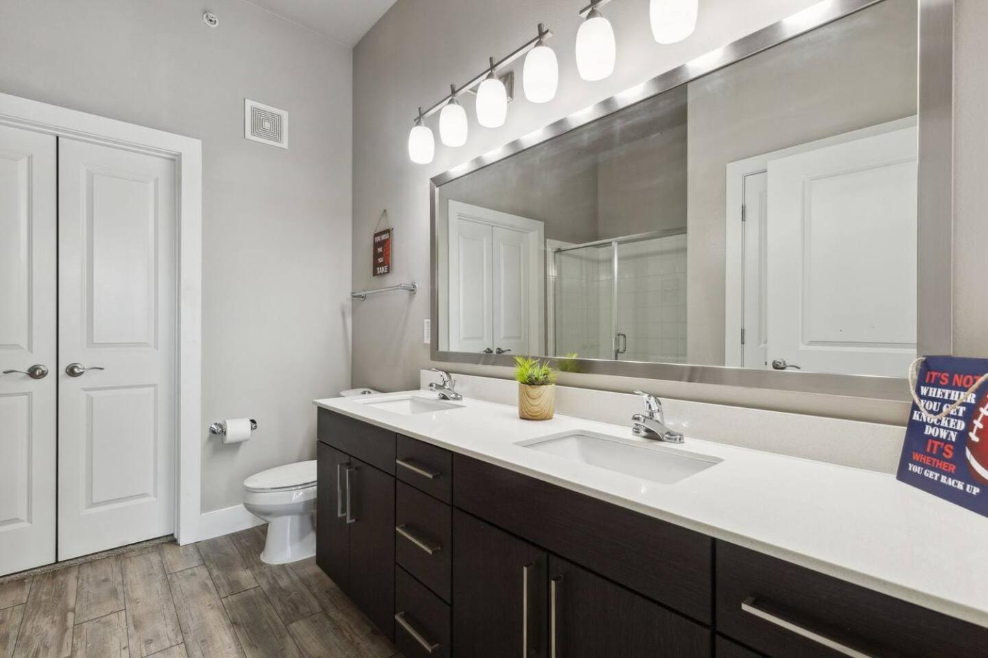 The Rosewood Apartment Dallas