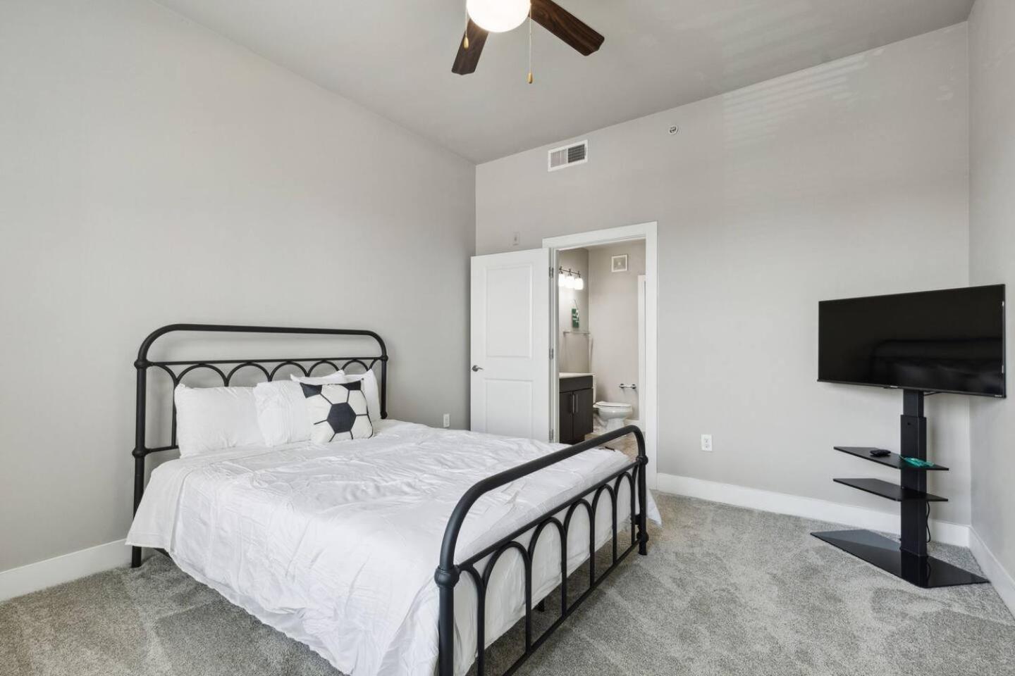 The Rosewood Dallas