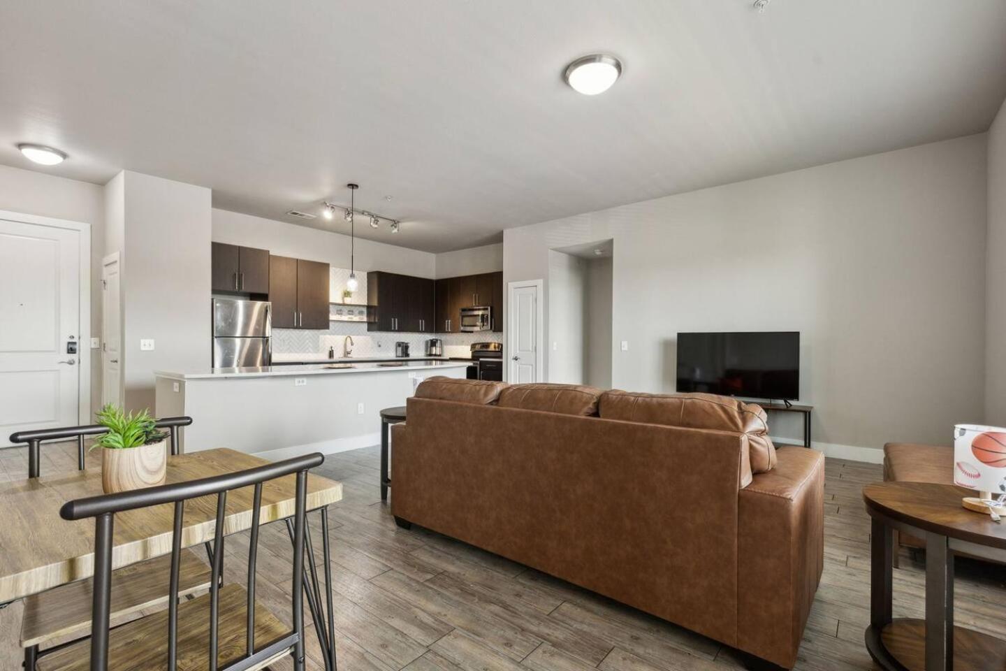The Rosewood Apartment *