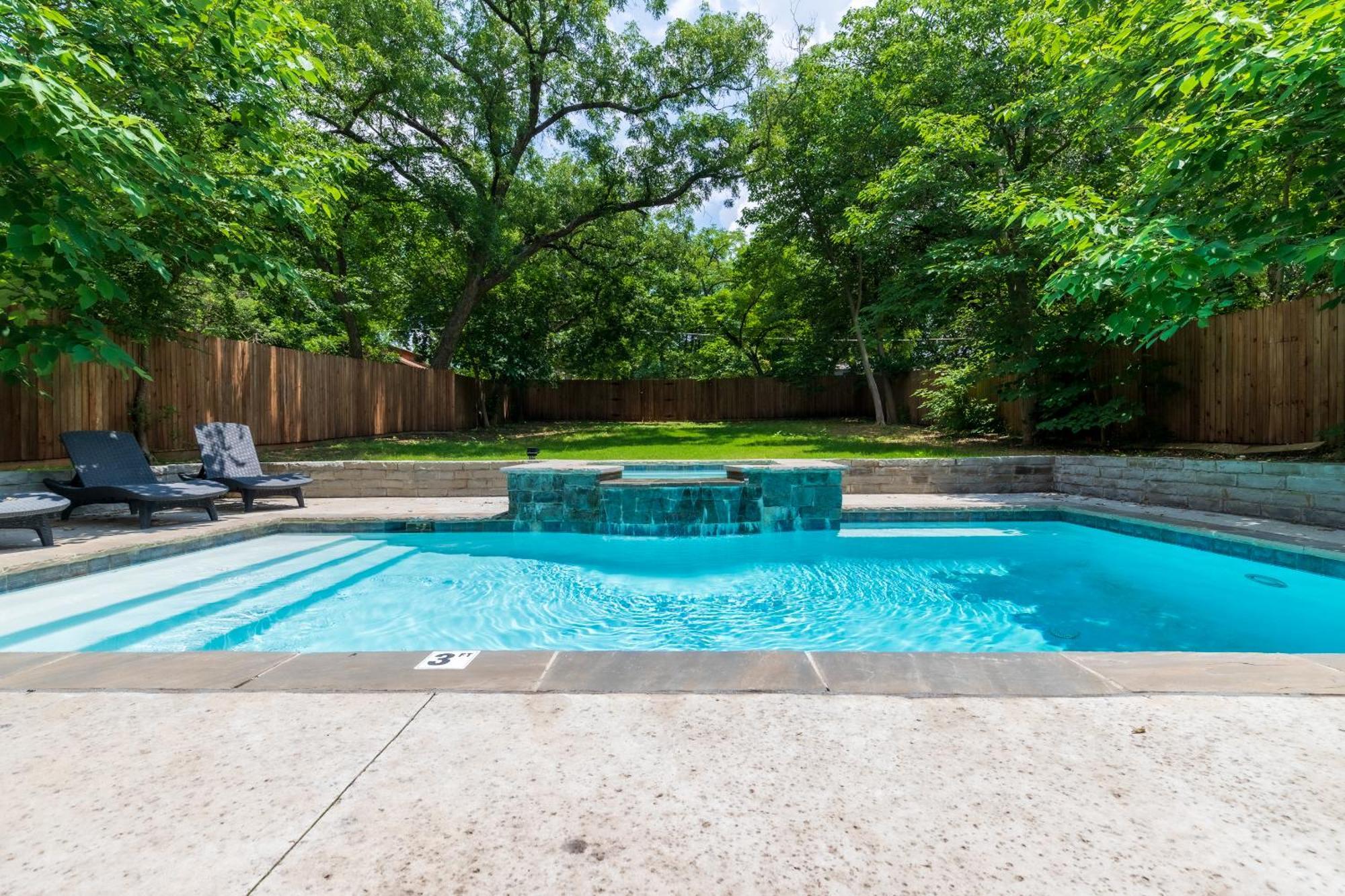 Herdon Park Hideaway * Dallas