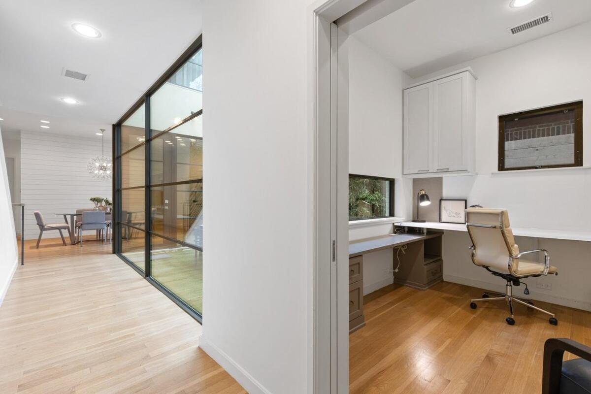 Modern Luxury Holiday home Dallas