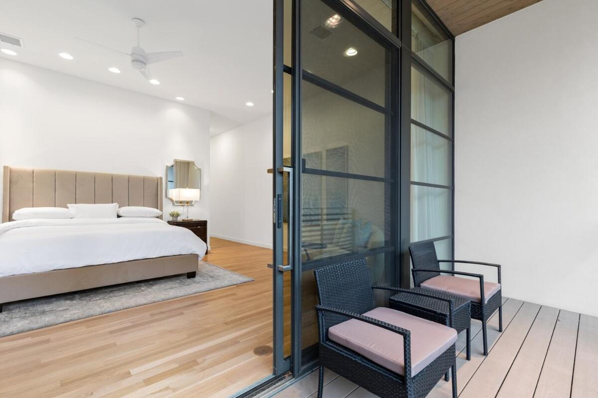 Modern Luxury Holiday home Dallas
