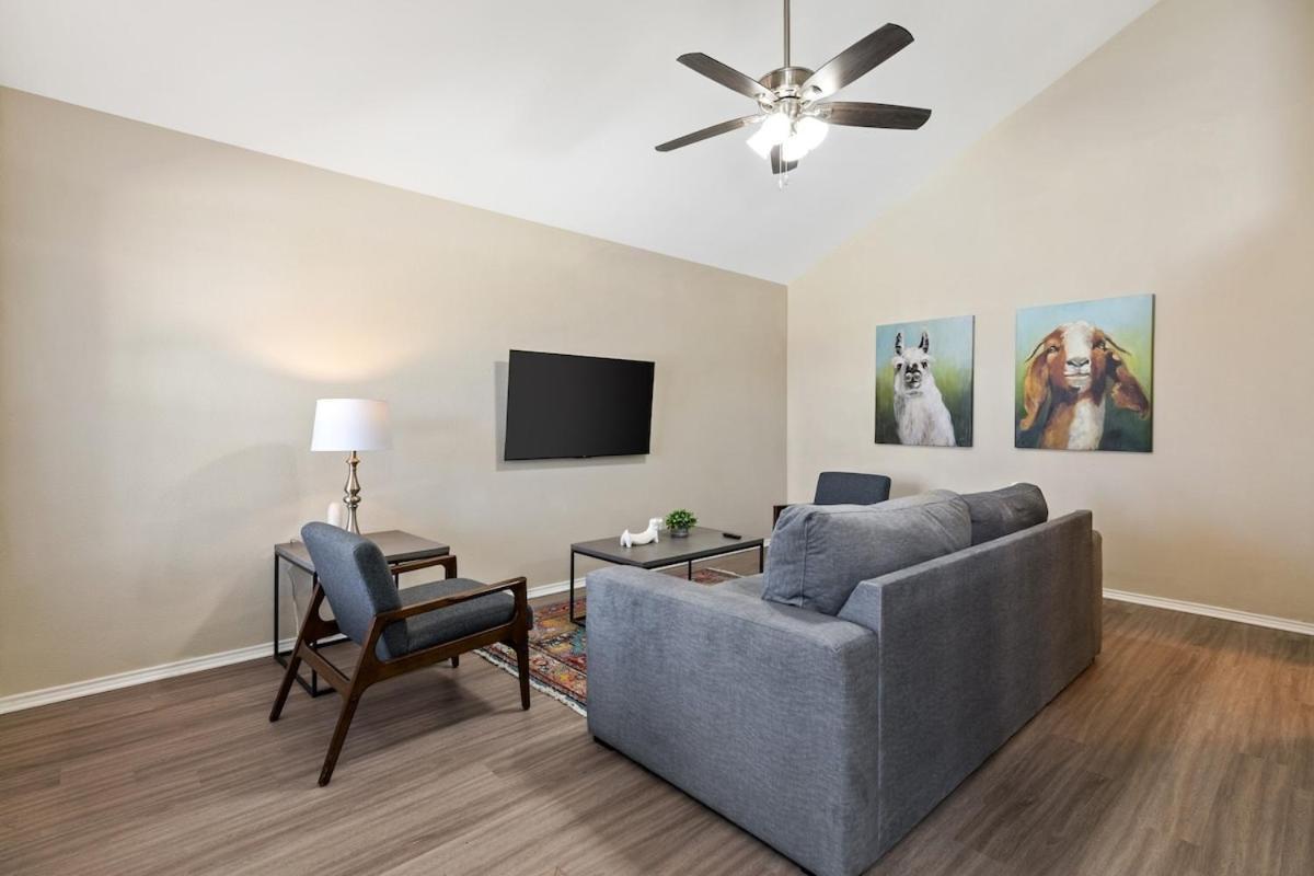 Holiday home Lone Star Hideaway *