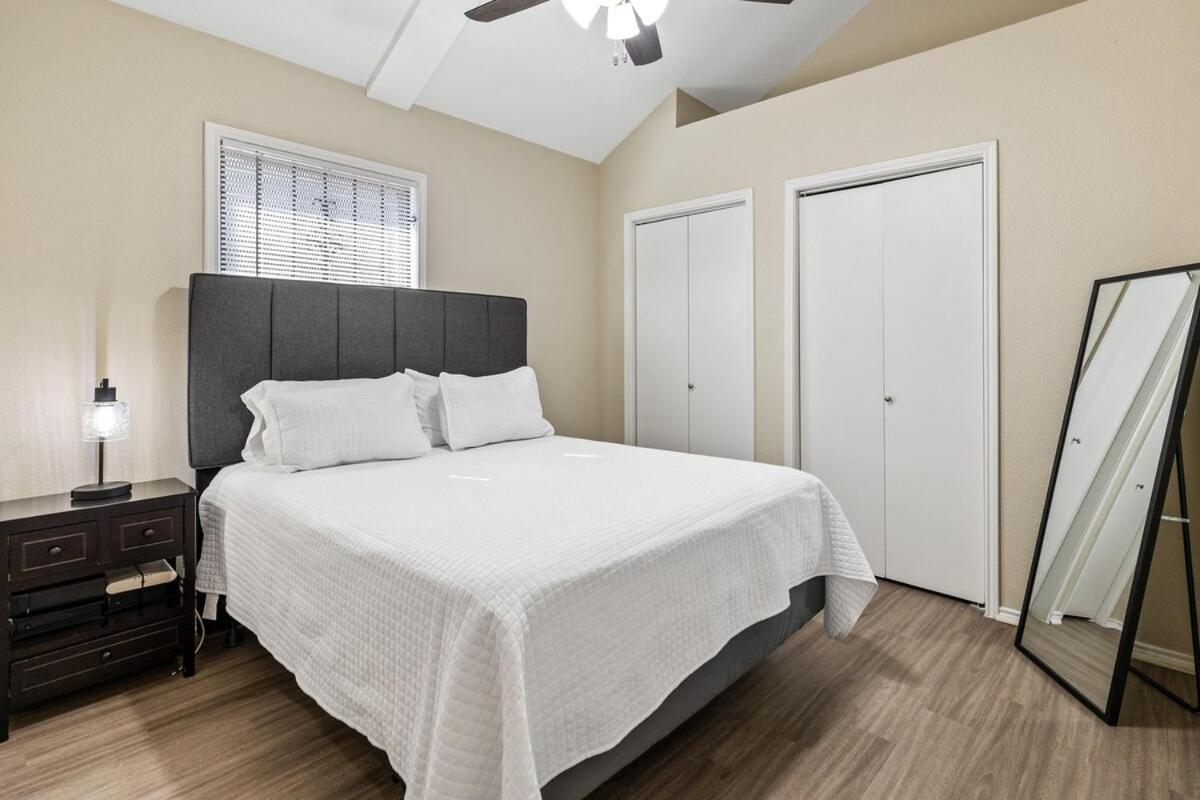 Holiday home Lone Star Hideaway