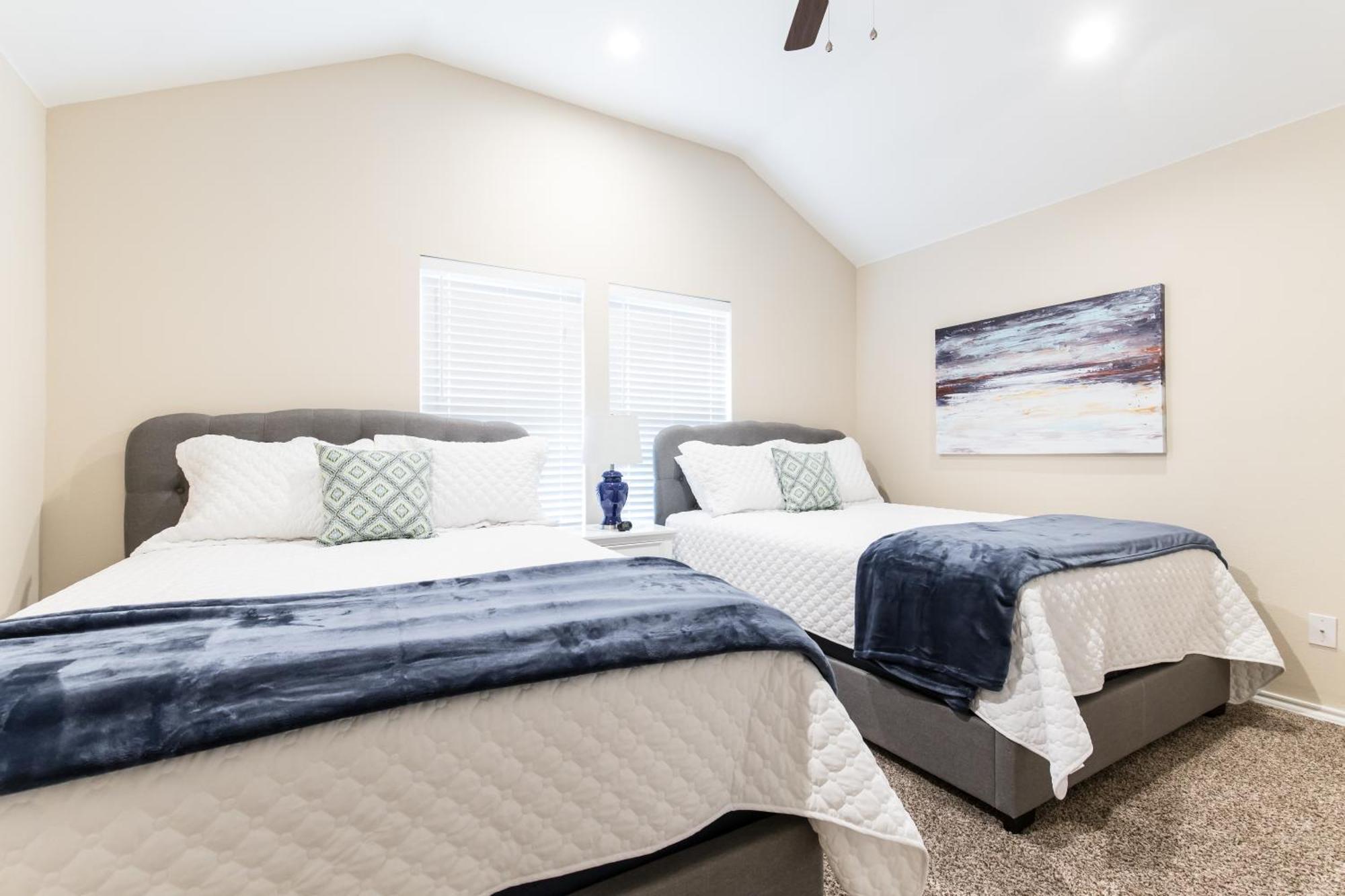 Herdon Park Hideaway