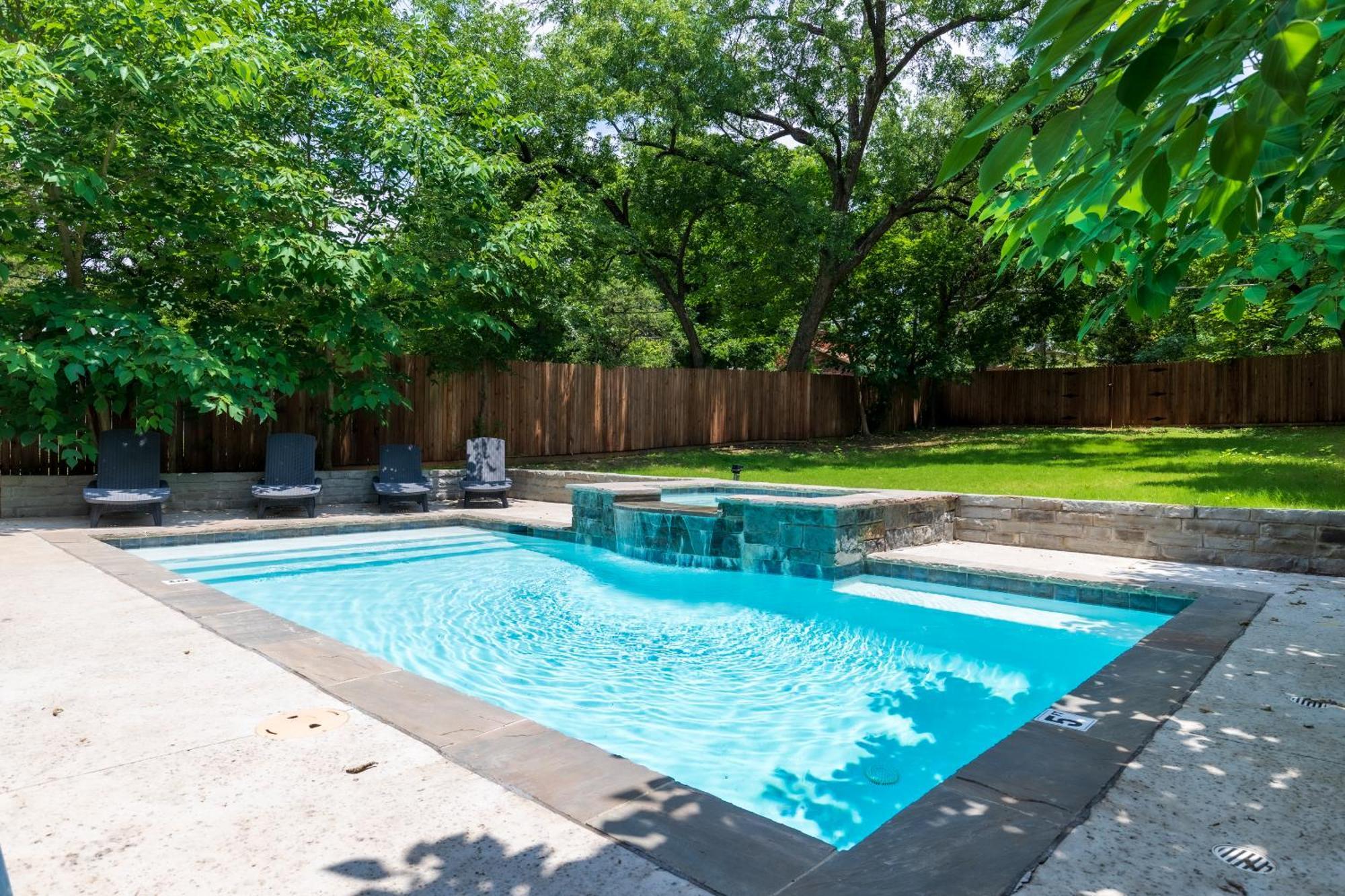 Herdon Park Hideaway * Dallas