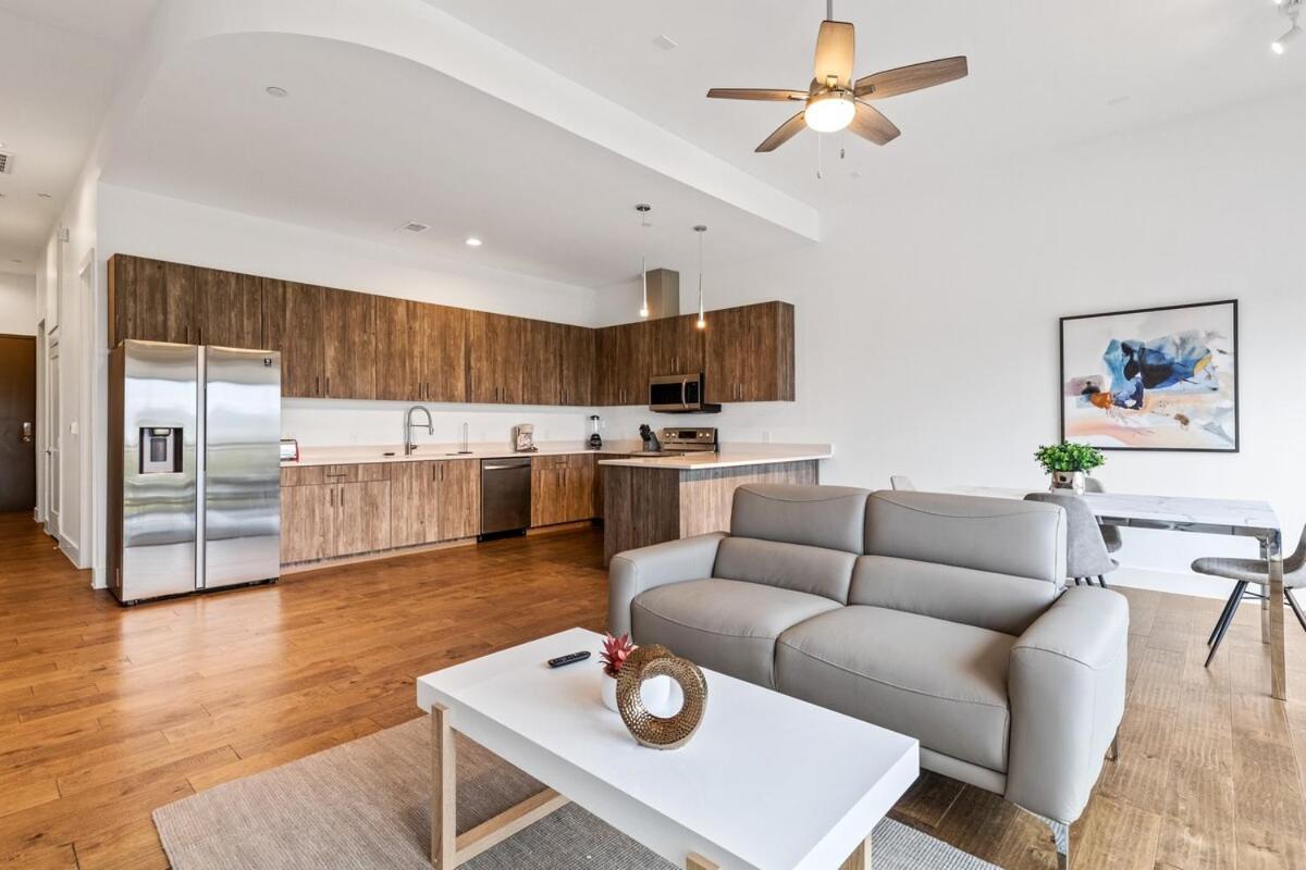 Apartment Destination At The Cedars 417