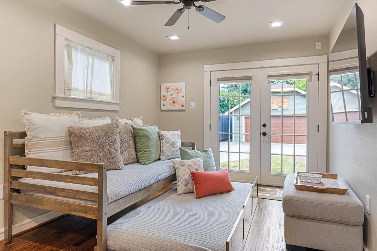City Cottage Holiday home Dallas