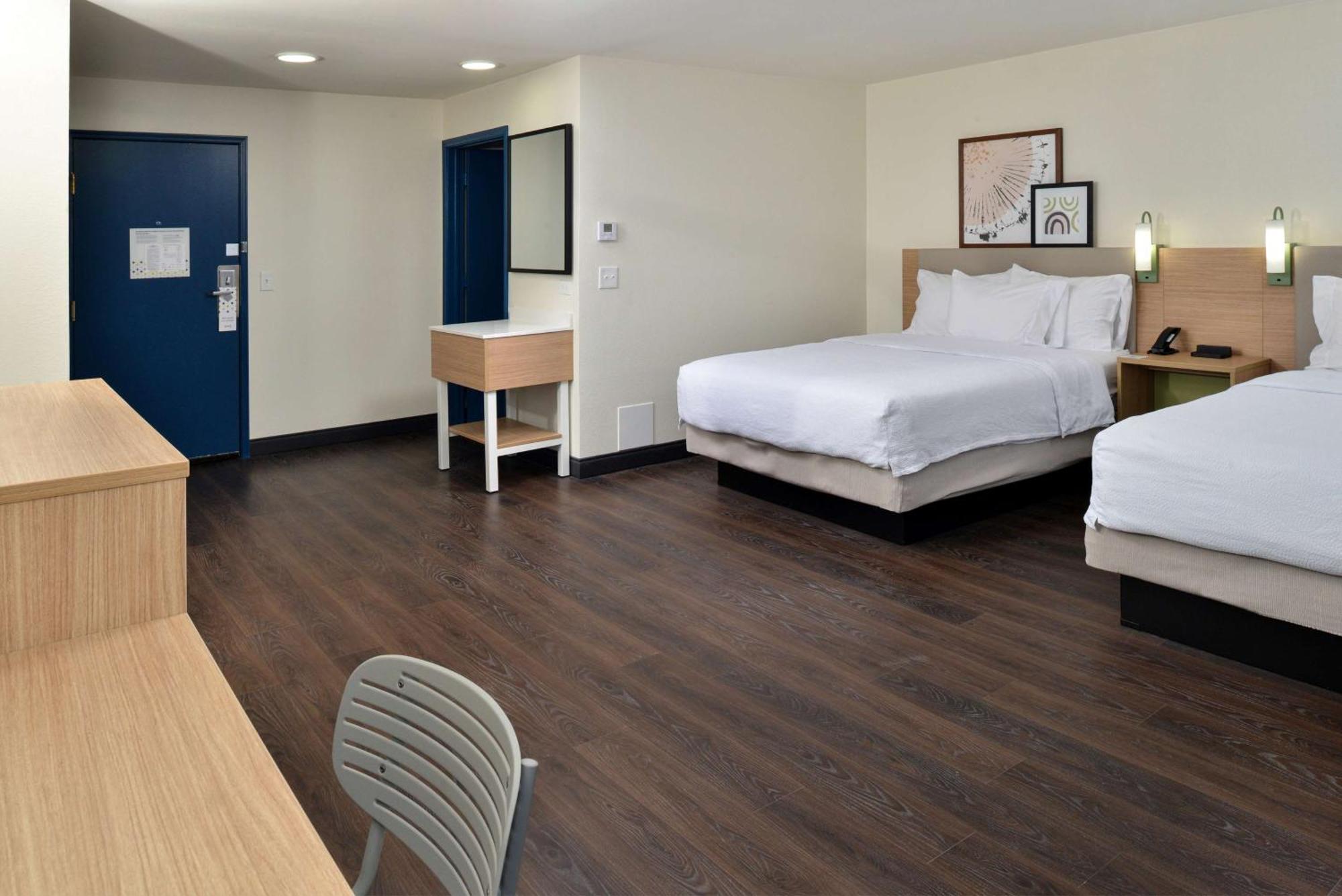 Hotel Spark By Hilton Market Center Dallas