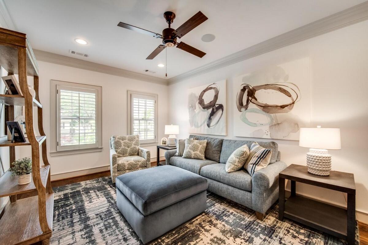 Modern Serenity Holiday home Dallas