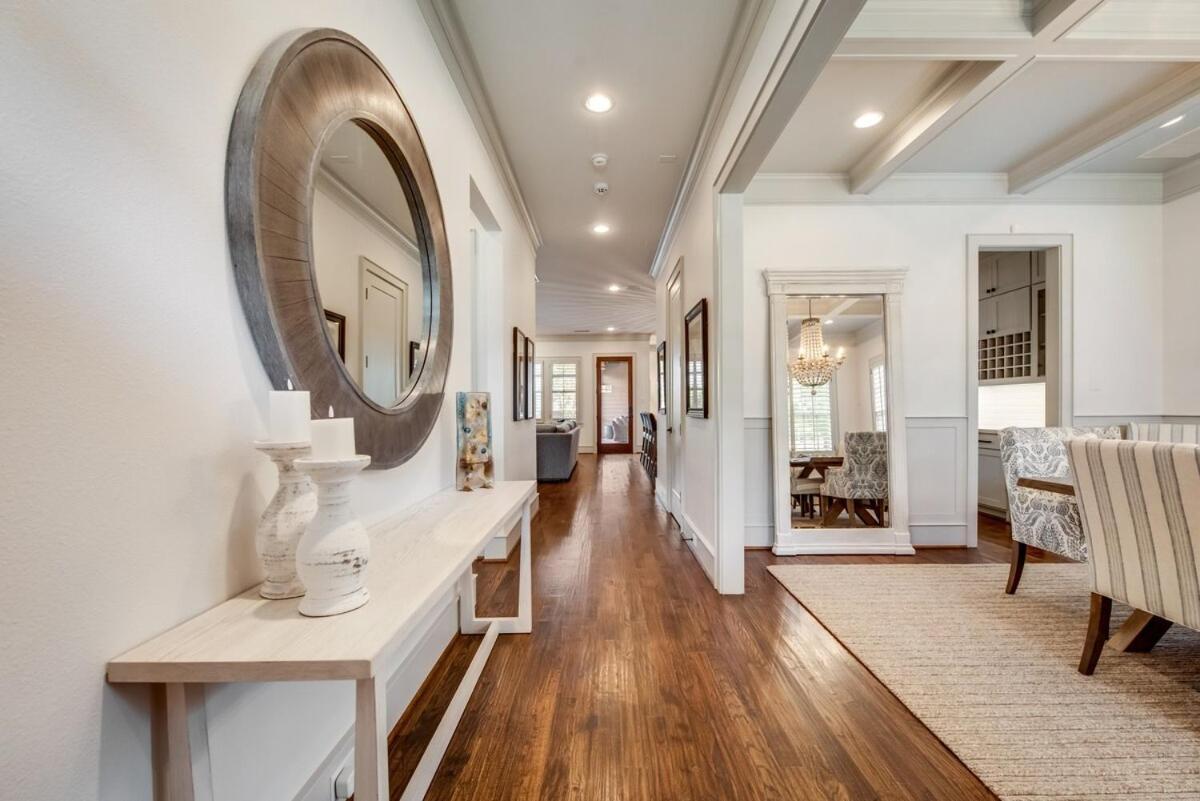 Modern Serenity Holiday home Dallas
